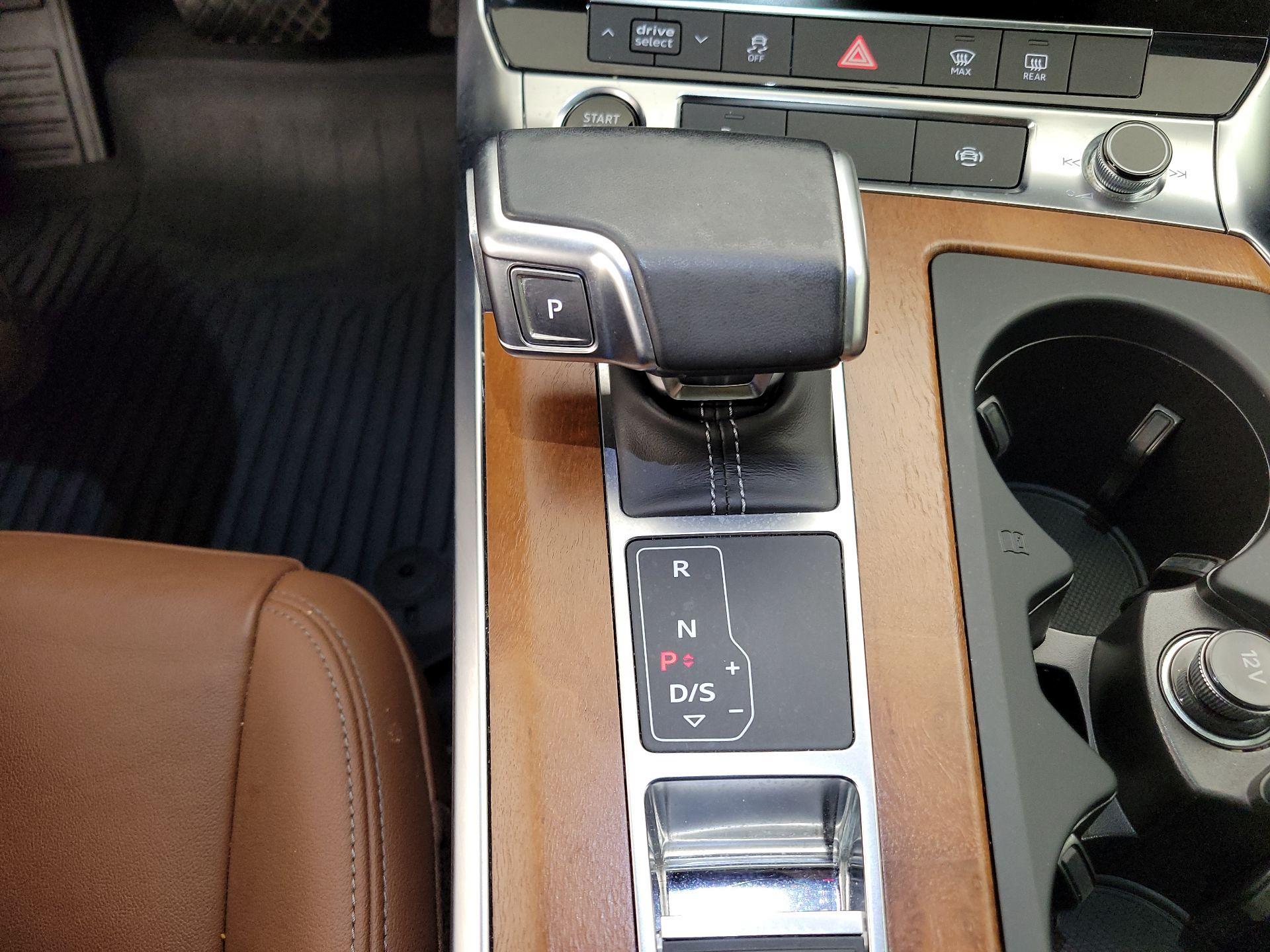 Thumbnail: 2021 Audi A6 - 18