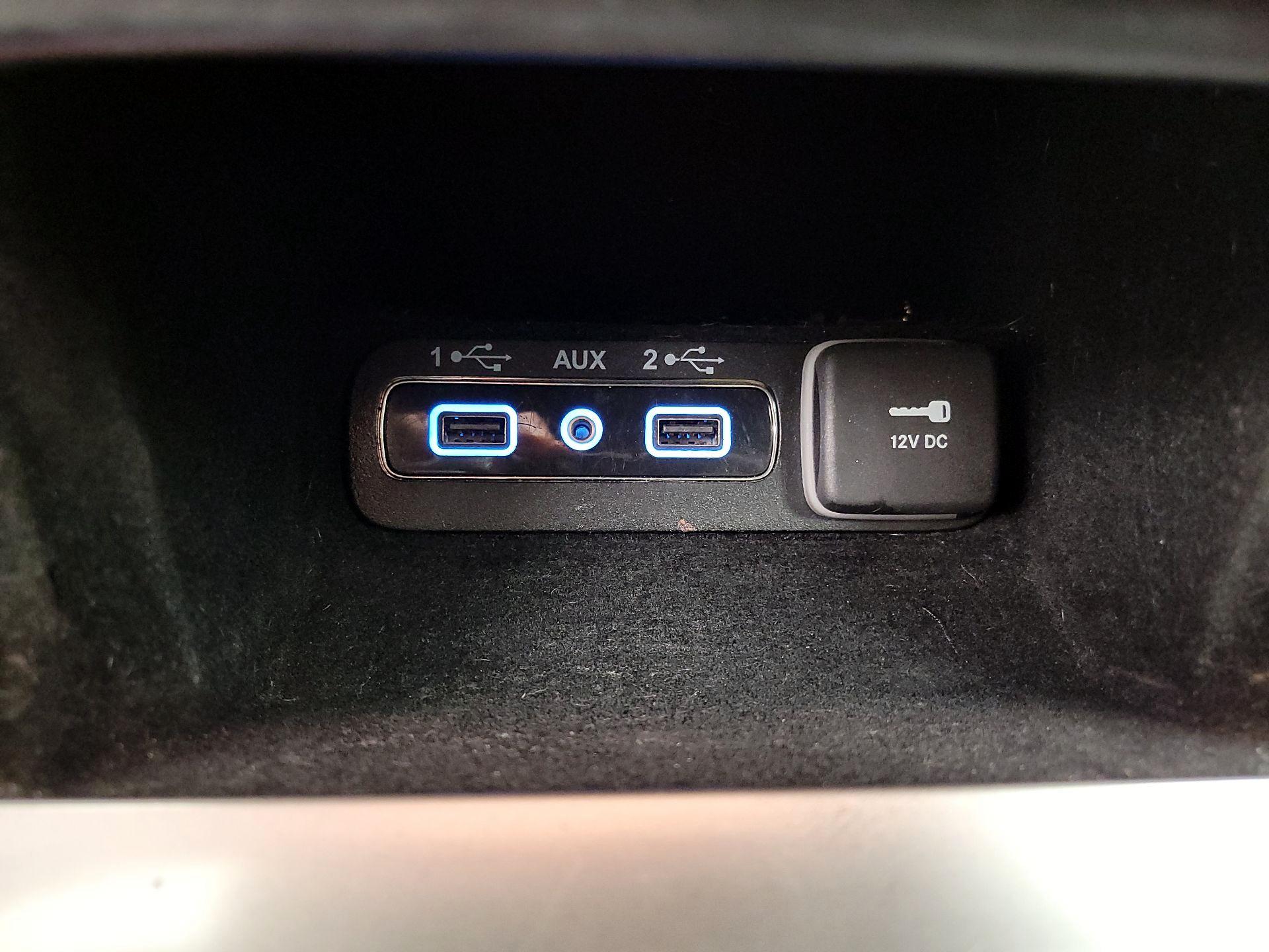 Thumbnail: 2022 Jeep Grand Cherokee - 19