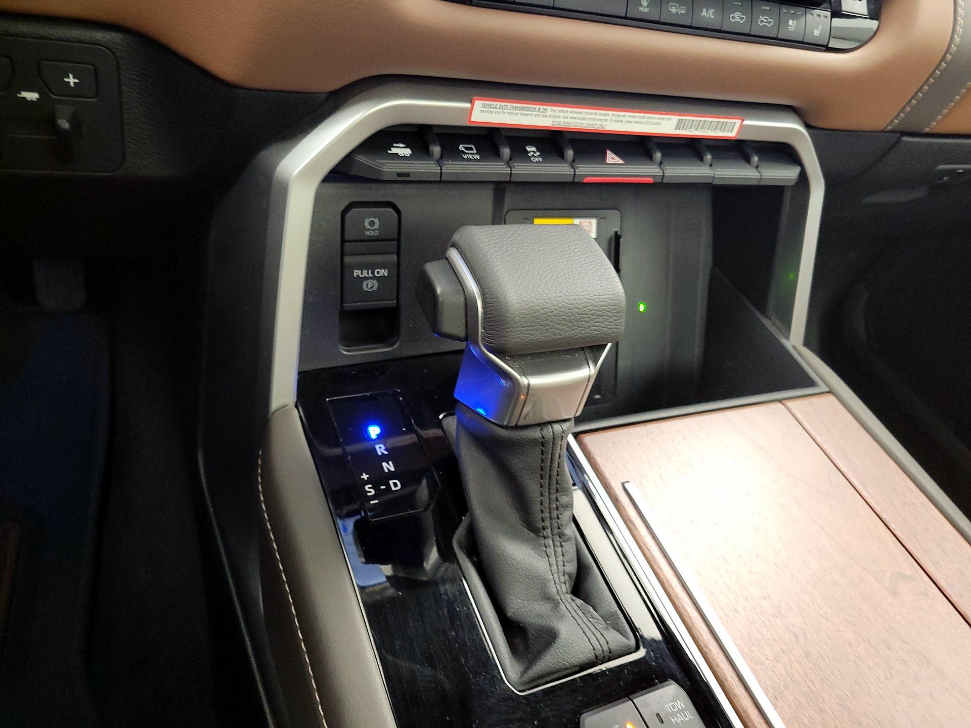 Thumbnail: 2023 Toyota Tundra - 17