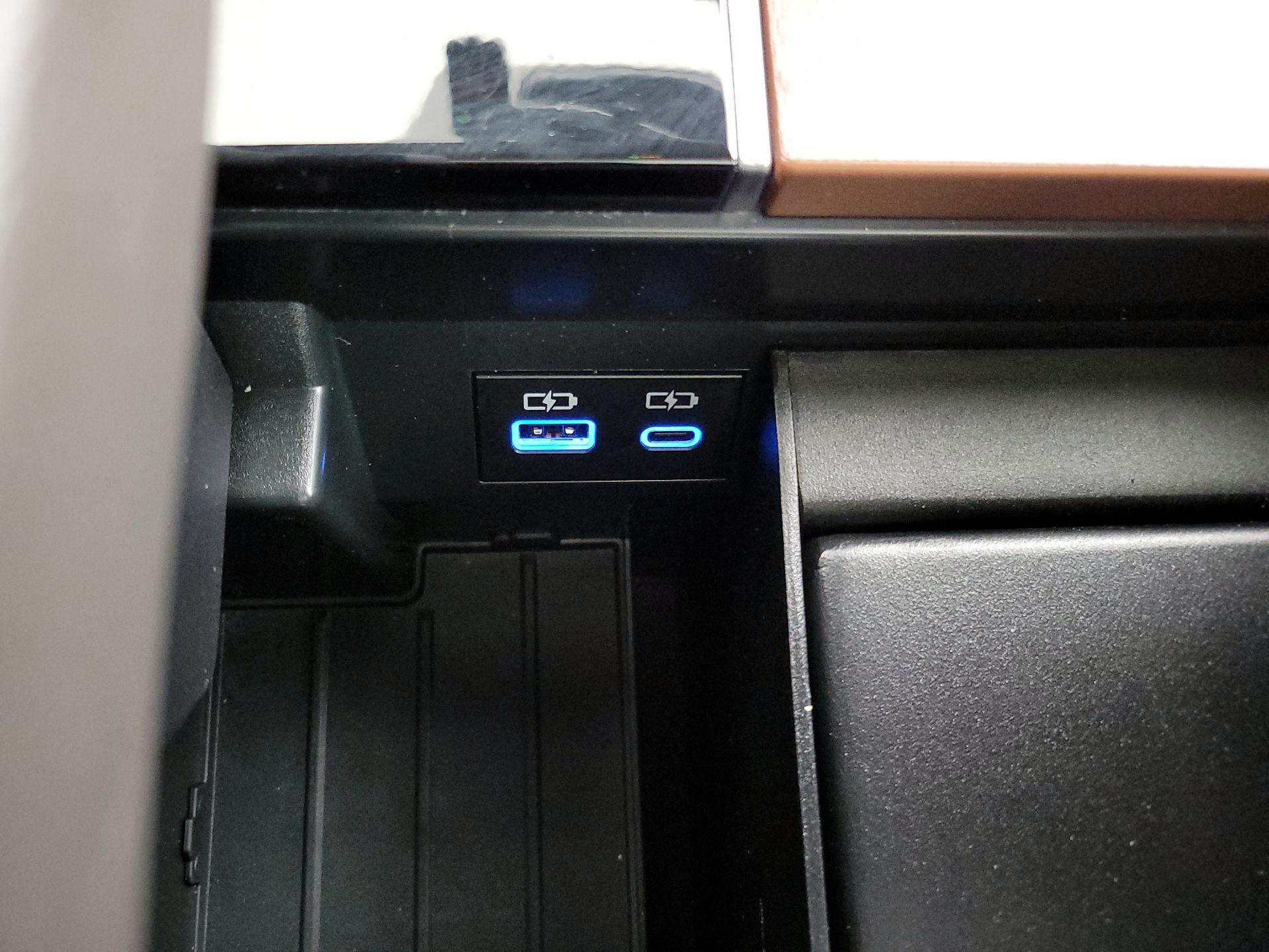 Thumbnail: 2023 Toyota Tundra - 18