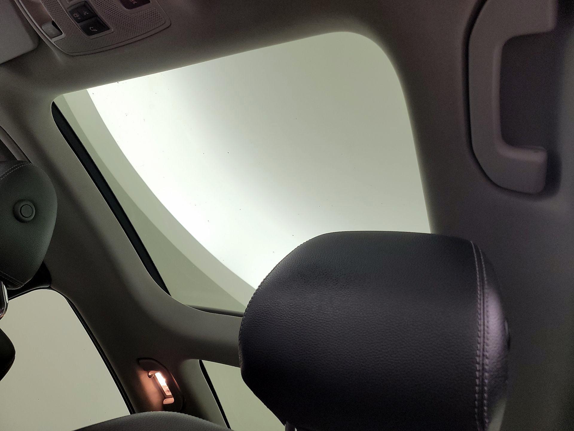 Thumbnail: 2015 Mercedes-Benz GLA - 20