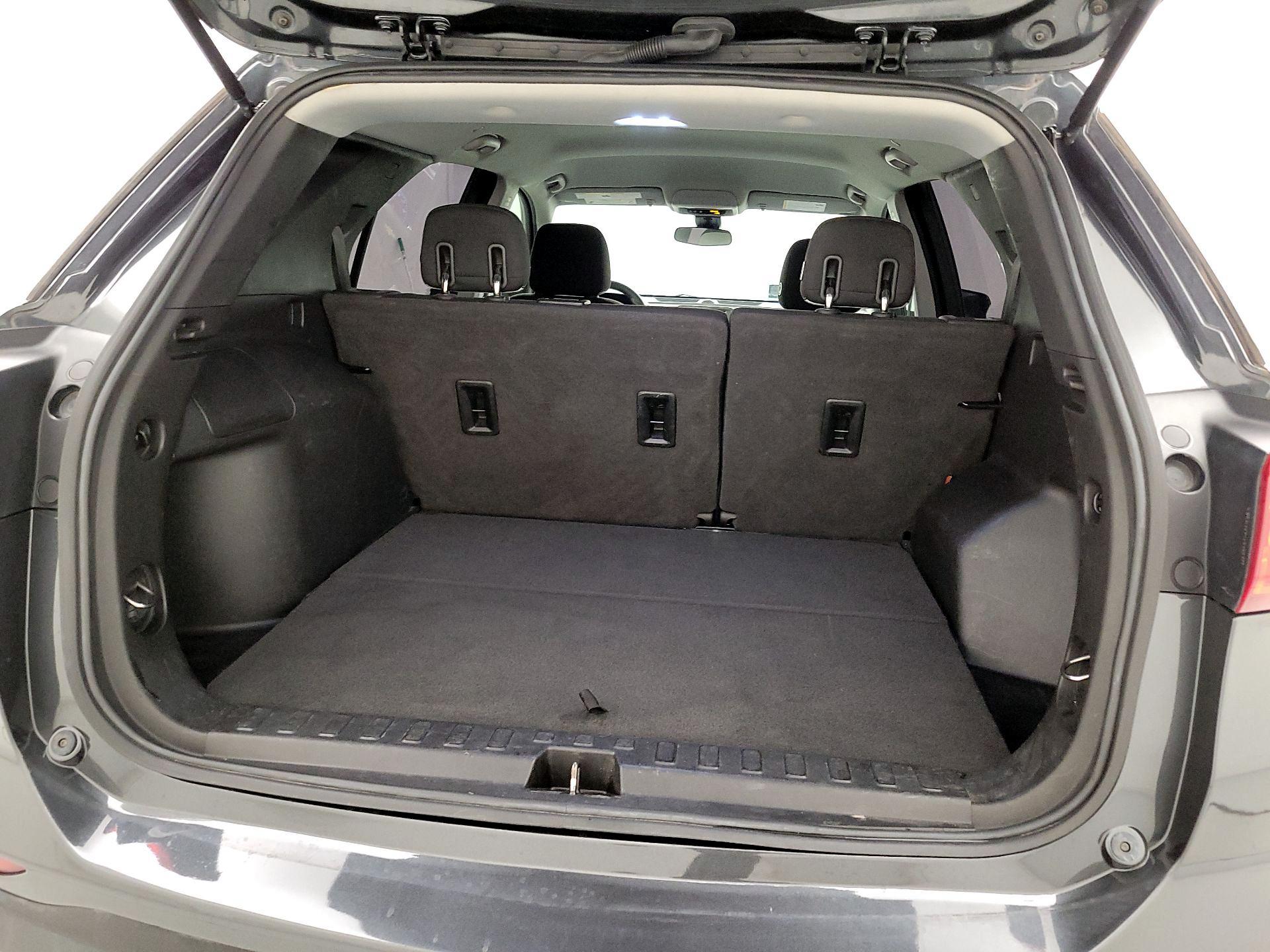 Thumbnail: 2020 Chevrolet Equinox - 20