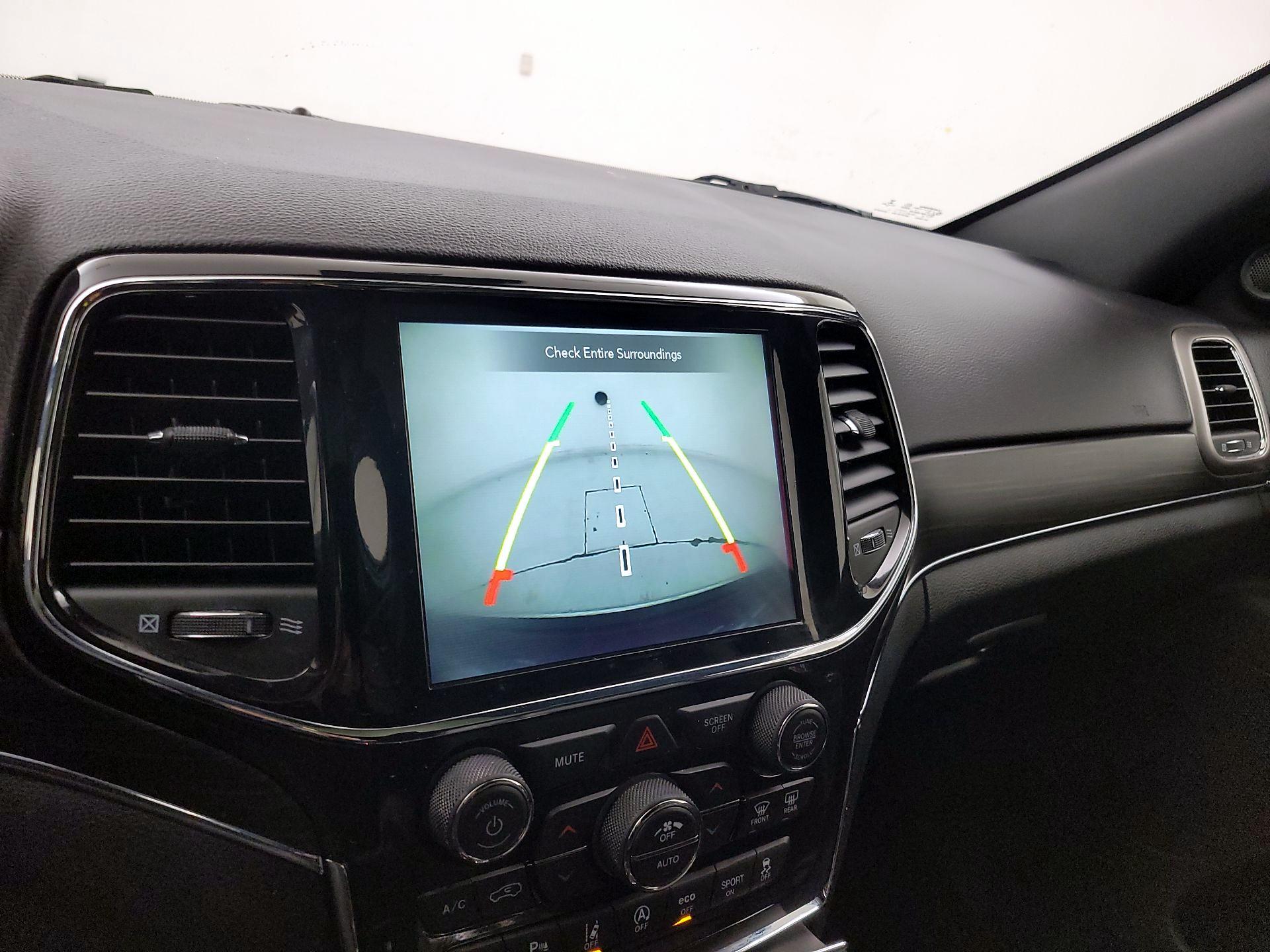 Thumbnail: 2021 Jeep Grand Cherokee - 15