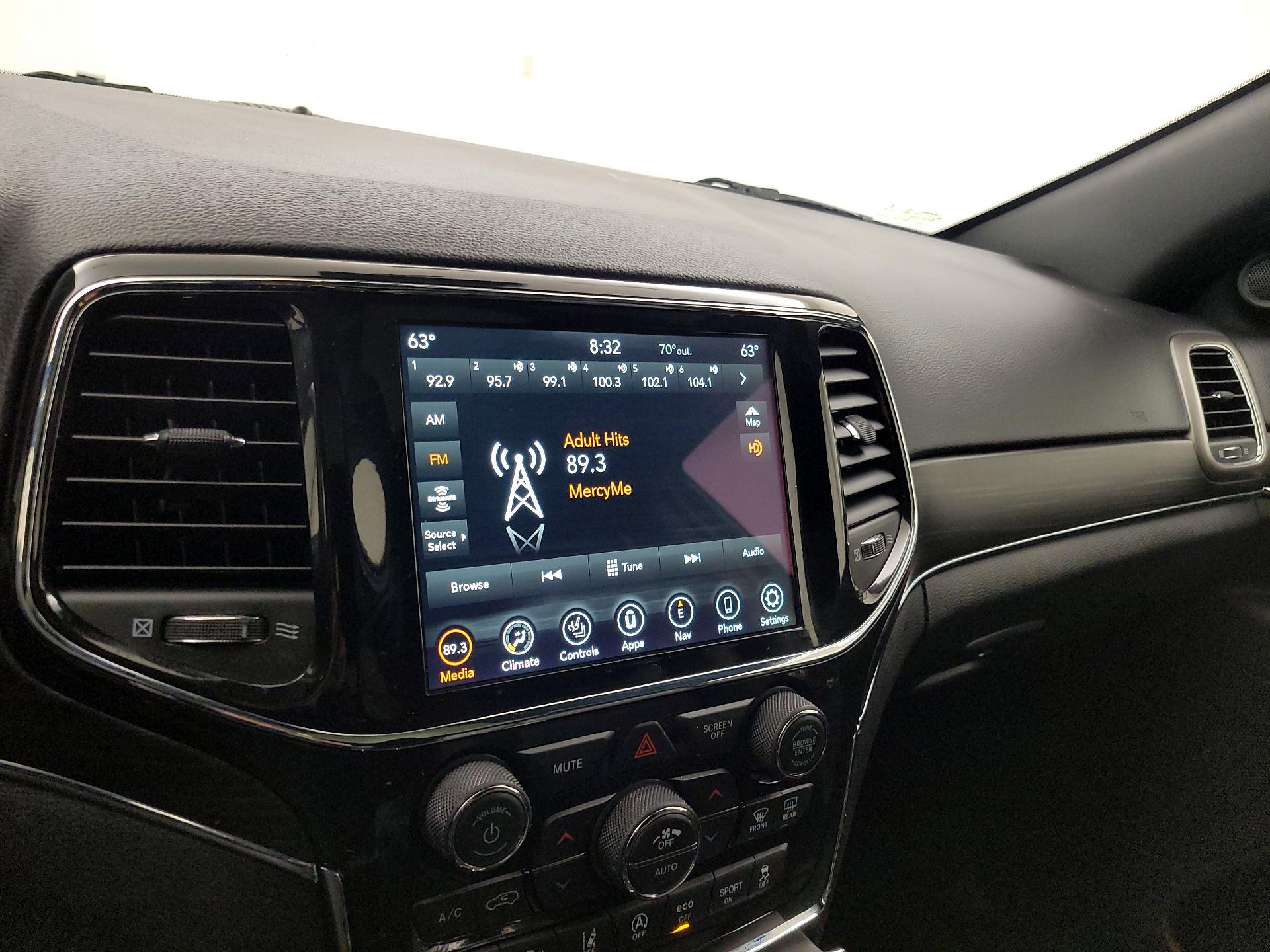 Thumbnail: 2021 Jeep Grand Cherokee - 16