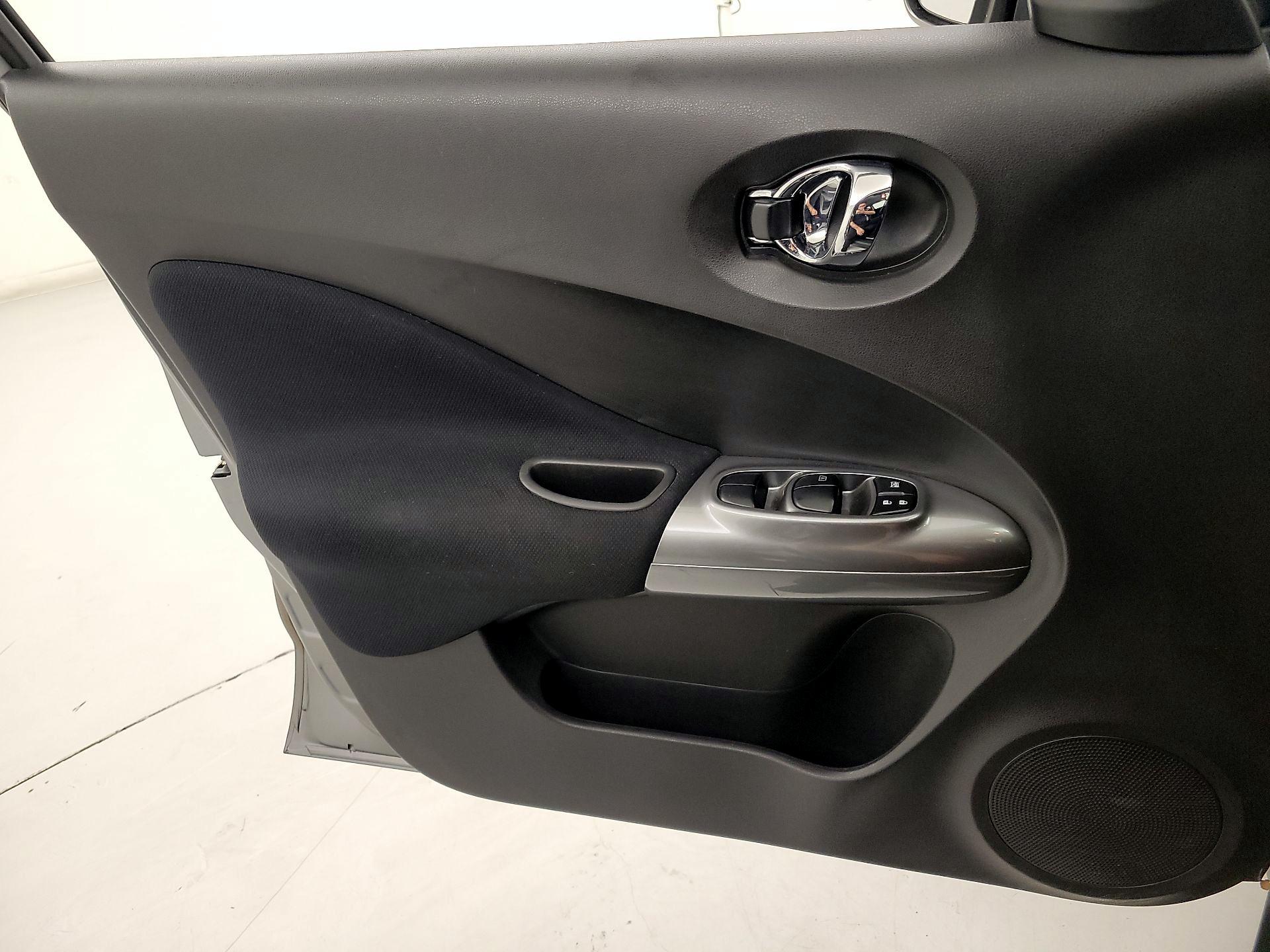 Thumbnail: 2015 Nissan Juke - 12