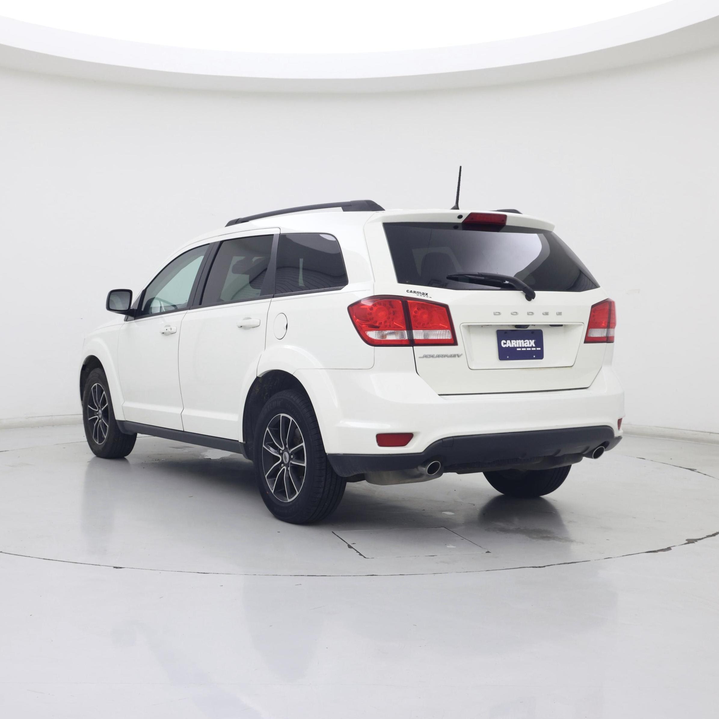 Thumbnail: 2019 Dodge Journey - 2