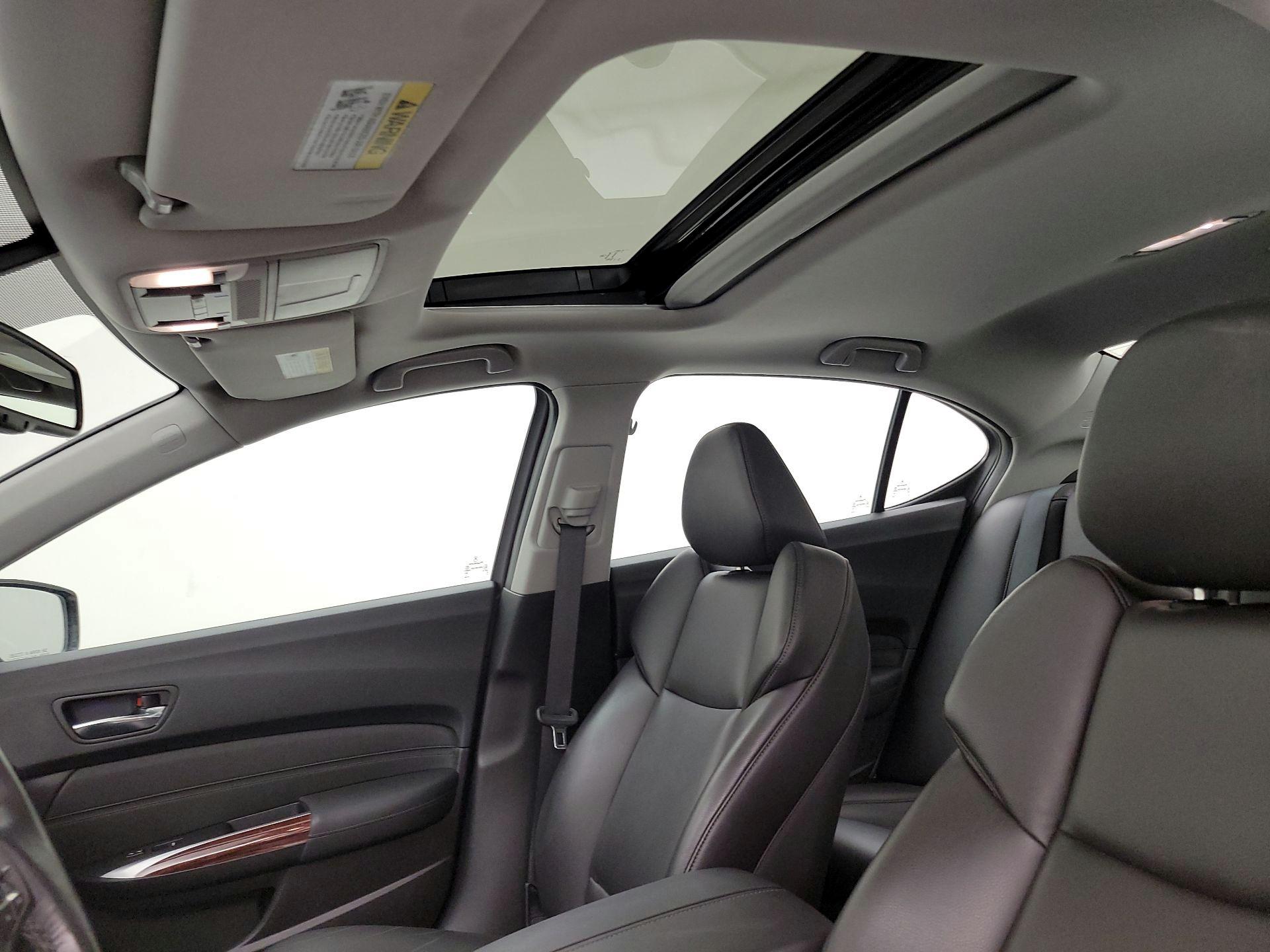 Thumbnail: 2017 Acura TLX - 19