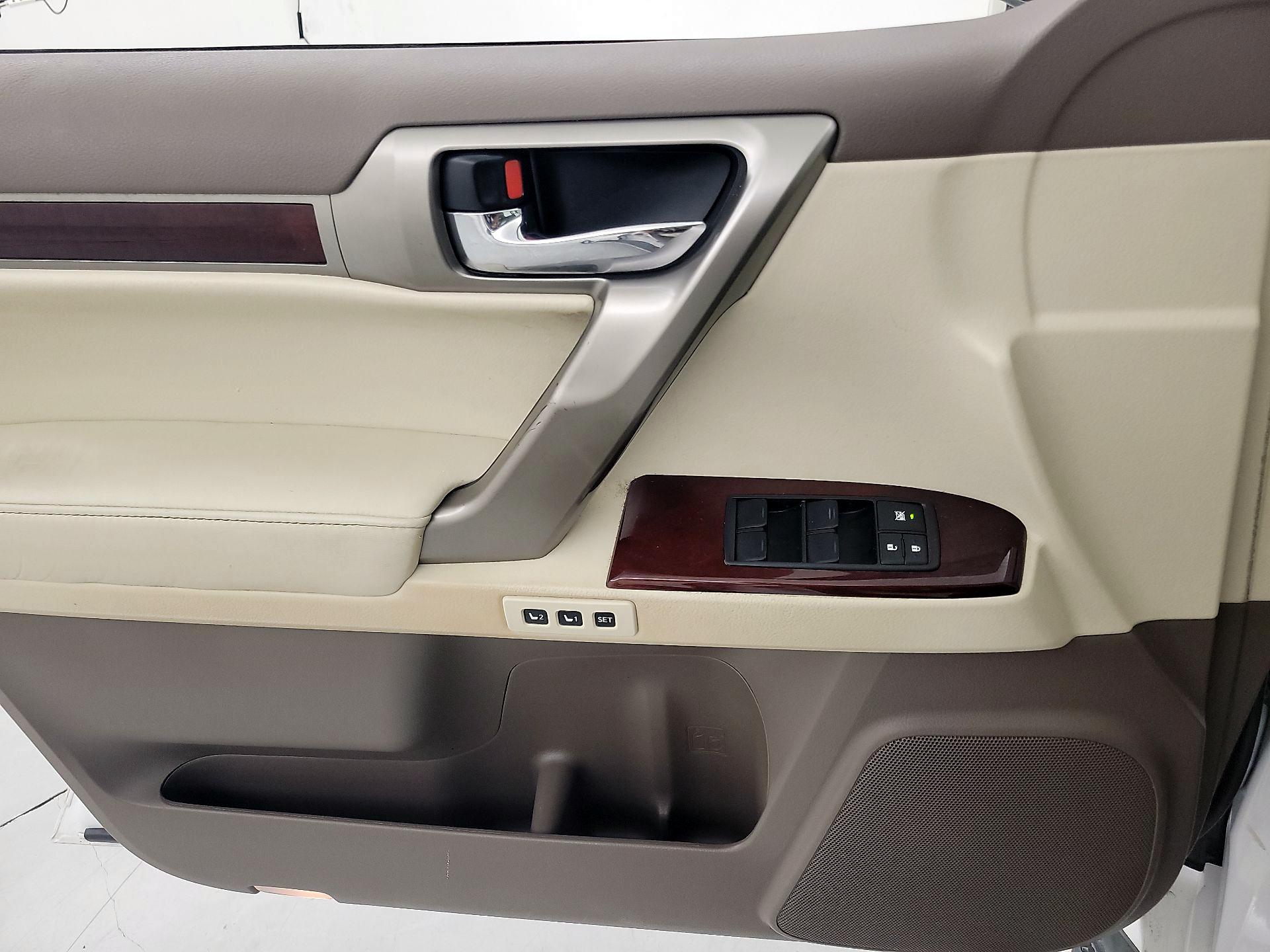 Thumbnail: 2016 Lexus GX - 12