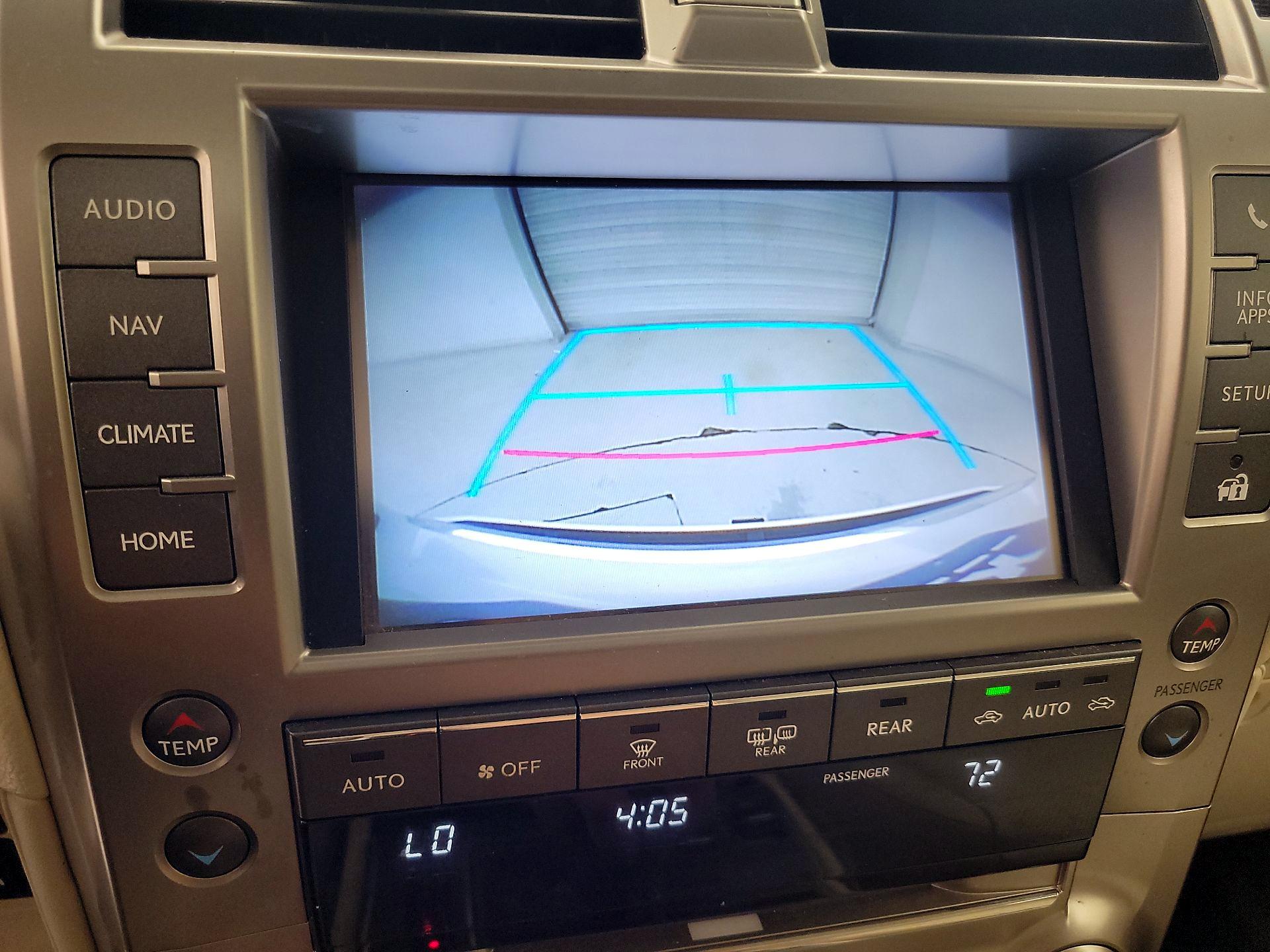 Thumbnail: 2016 Lexus GX - 15