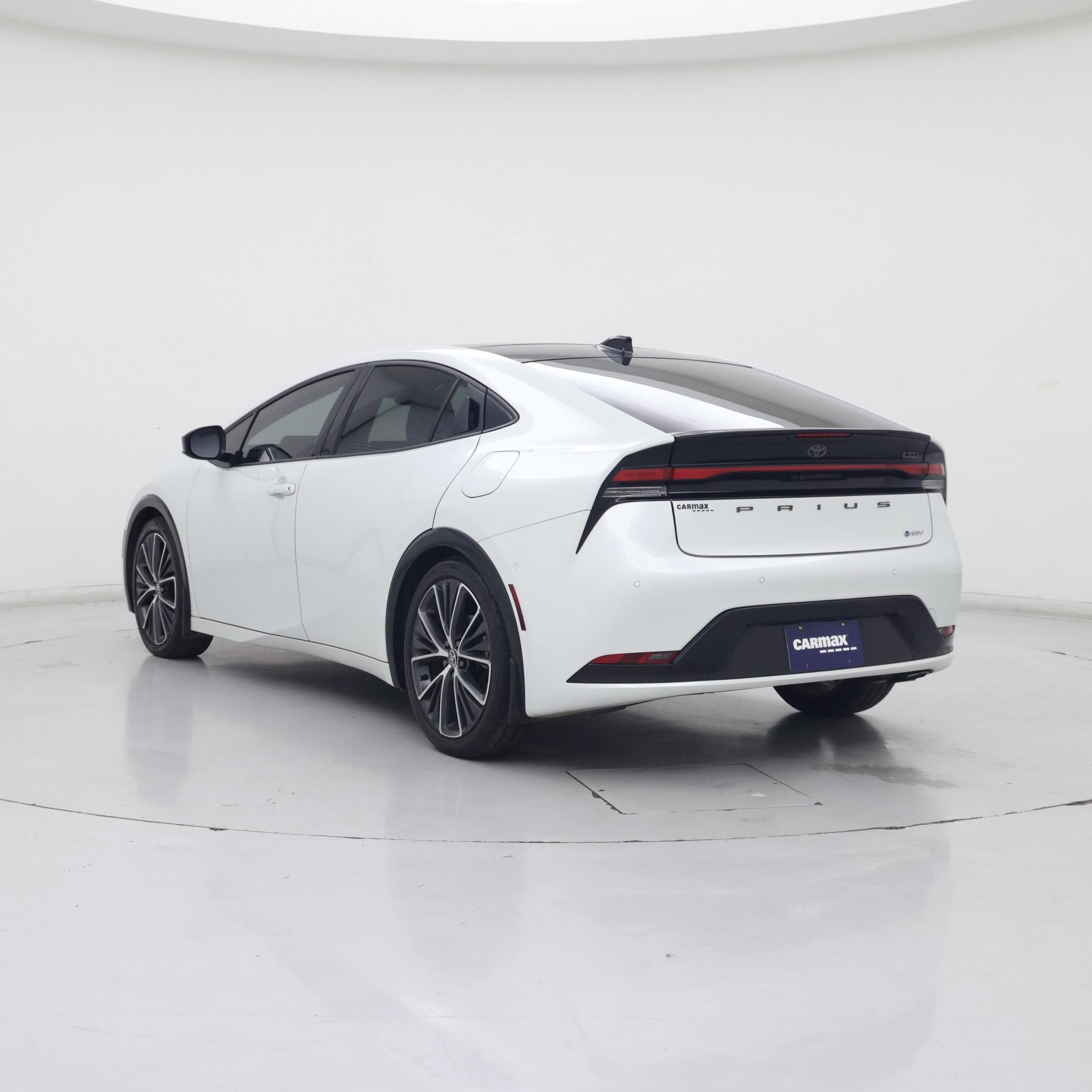 Thumbnail: 2024 Toyota Prius - 2