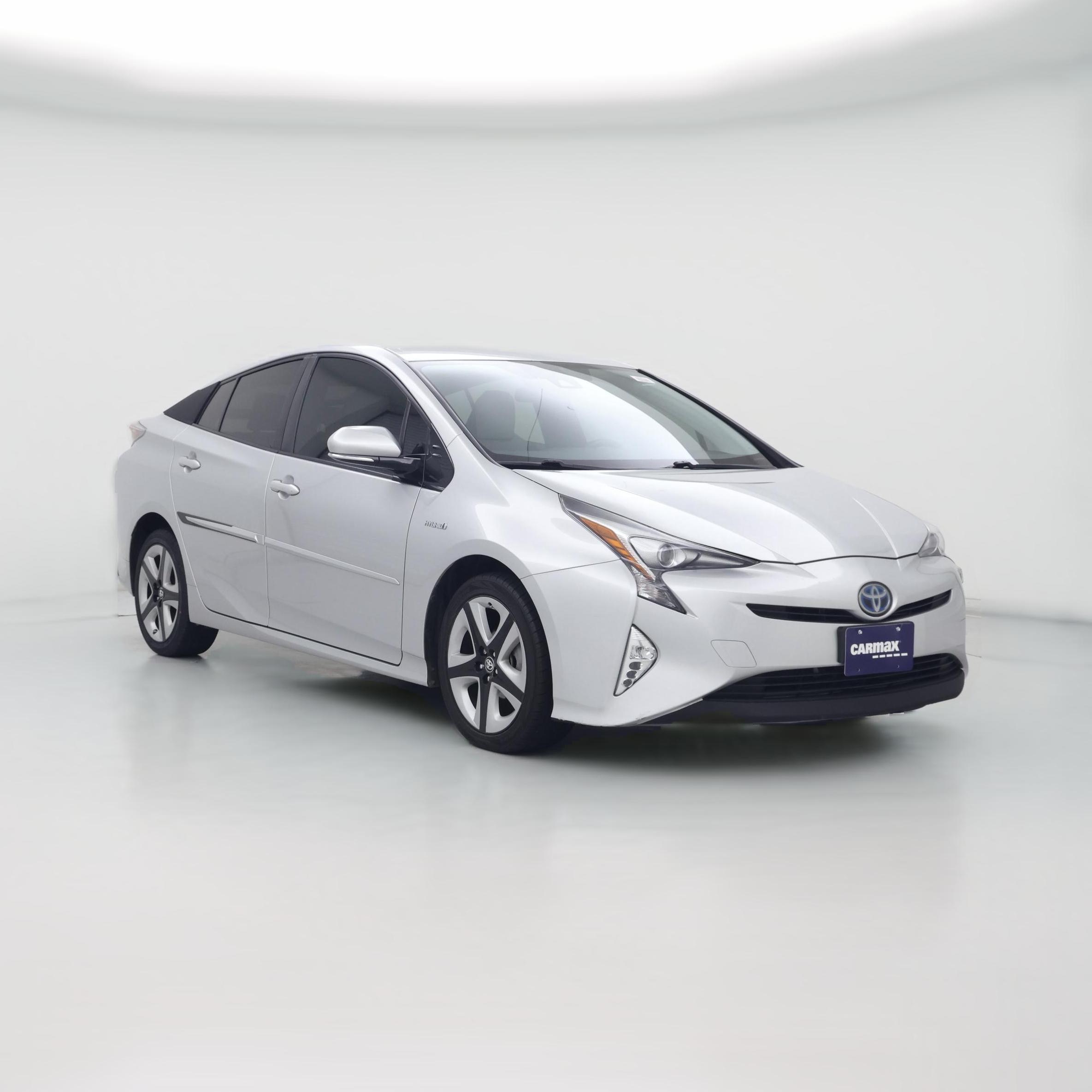 Thumbnail: 2016 Toyota Prius - 1