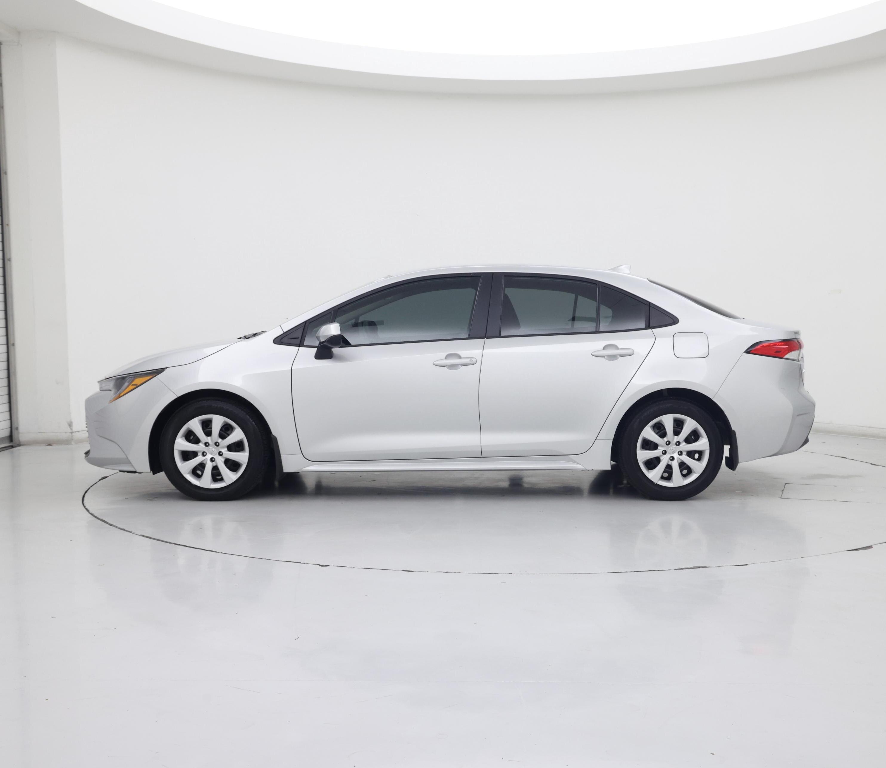 Thumbnail: 2024 Toyota Corolla - 3