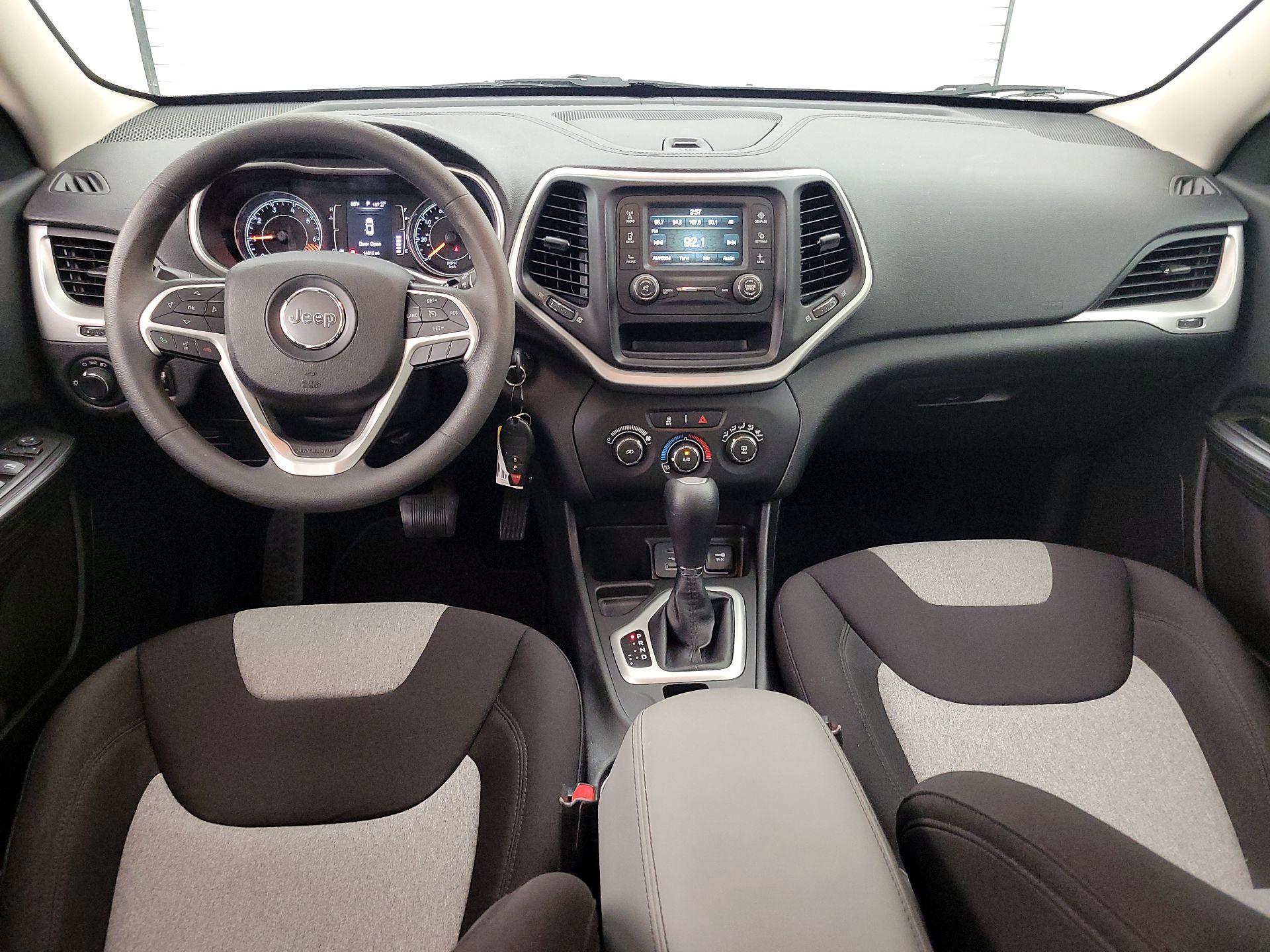 Thumbnail: 2014 Jeep Cherokee - 9