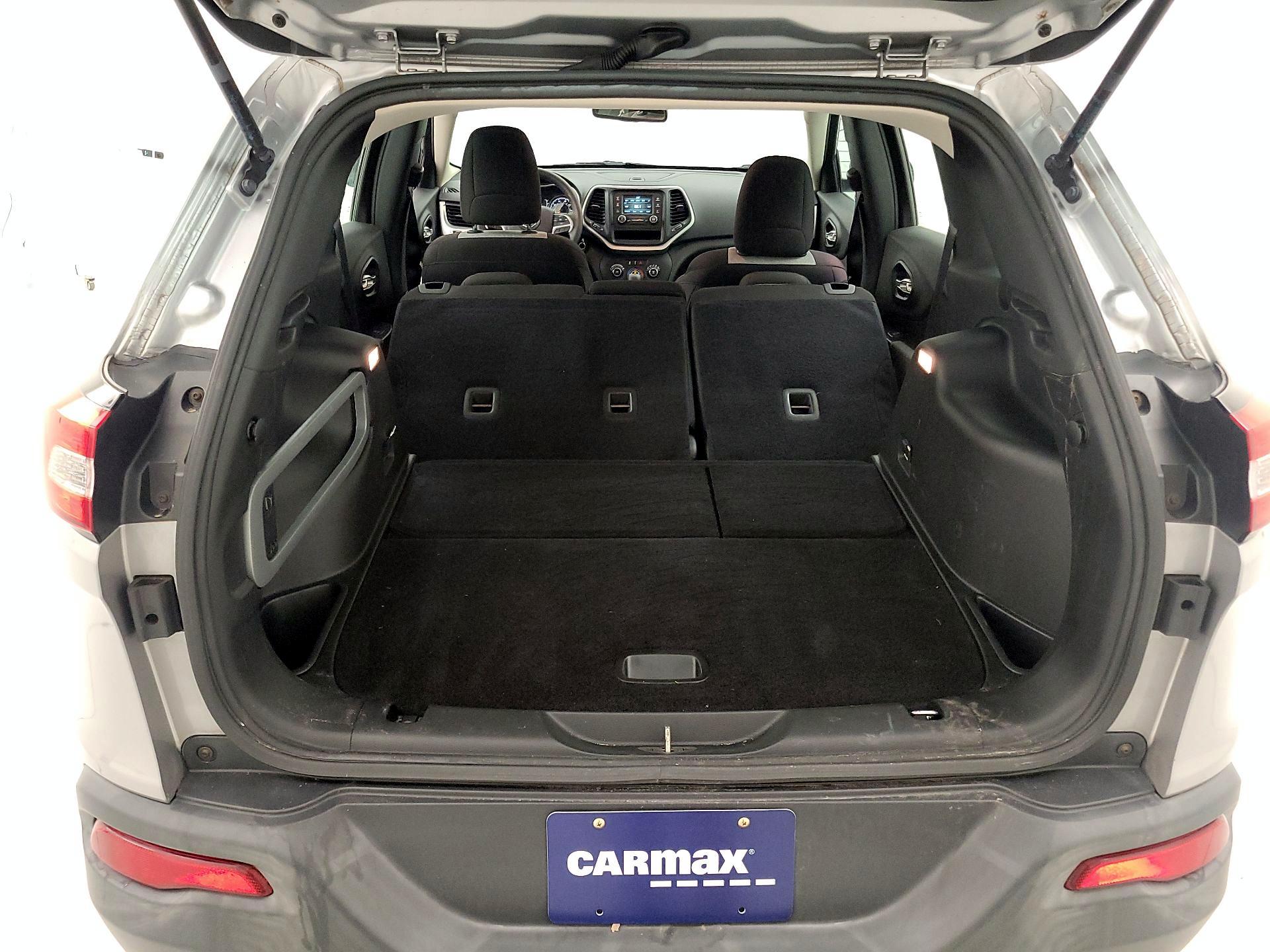 Thumbnail: 2014 Jeep Cherokee - 20