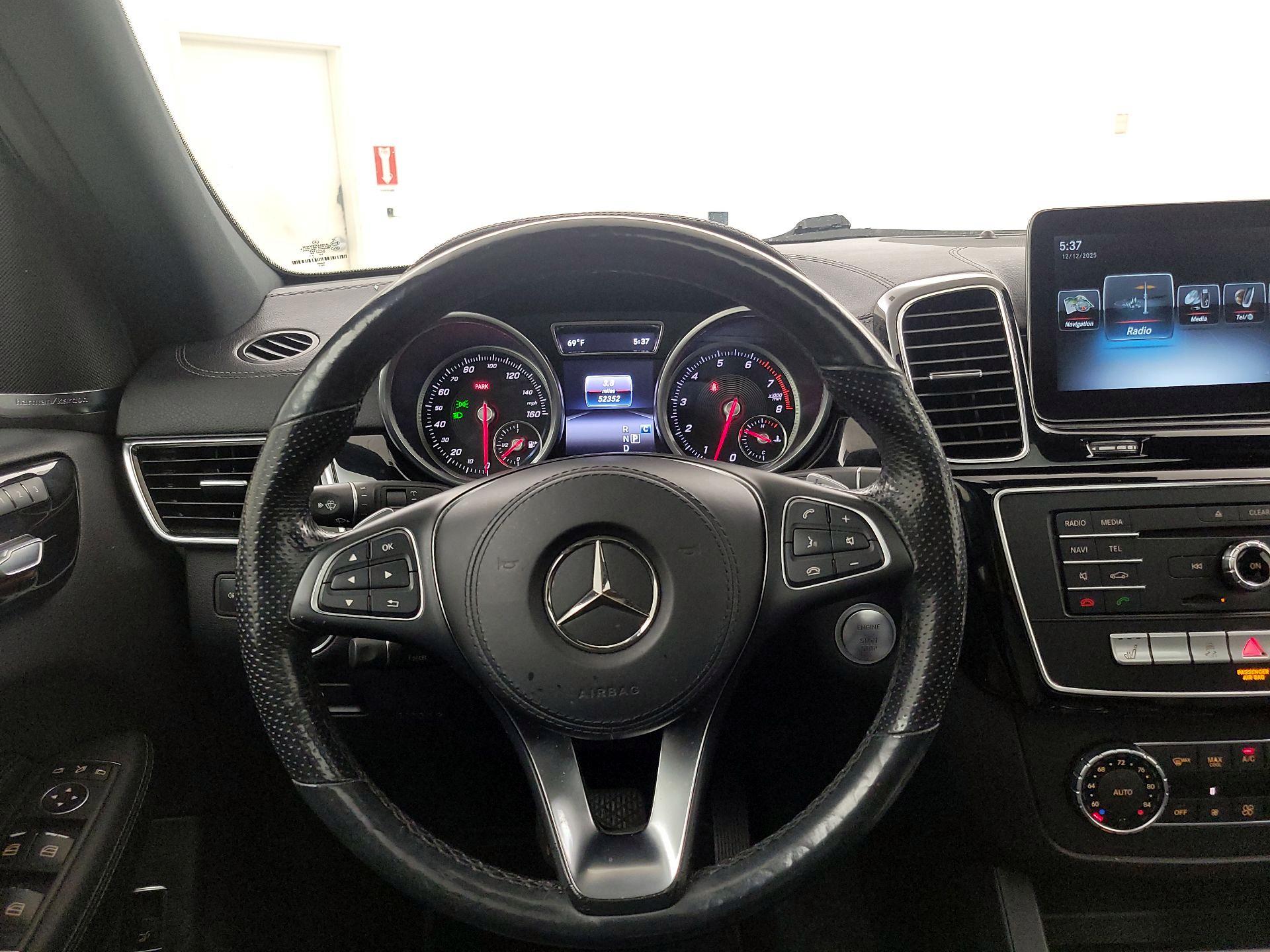 Thumbnail: 2017 Mercedes-Benz GLS - 10