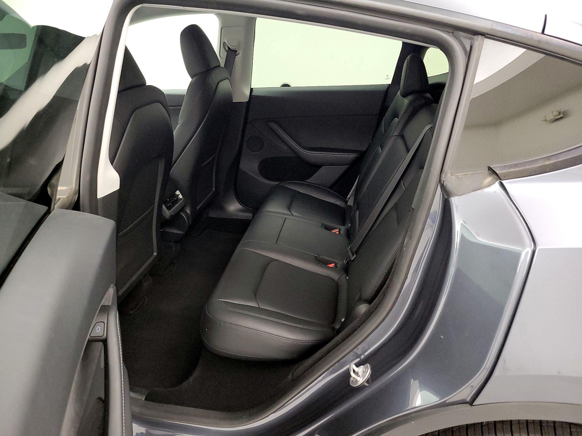 Thumbnail: 2023 Tesla Model Y - 19