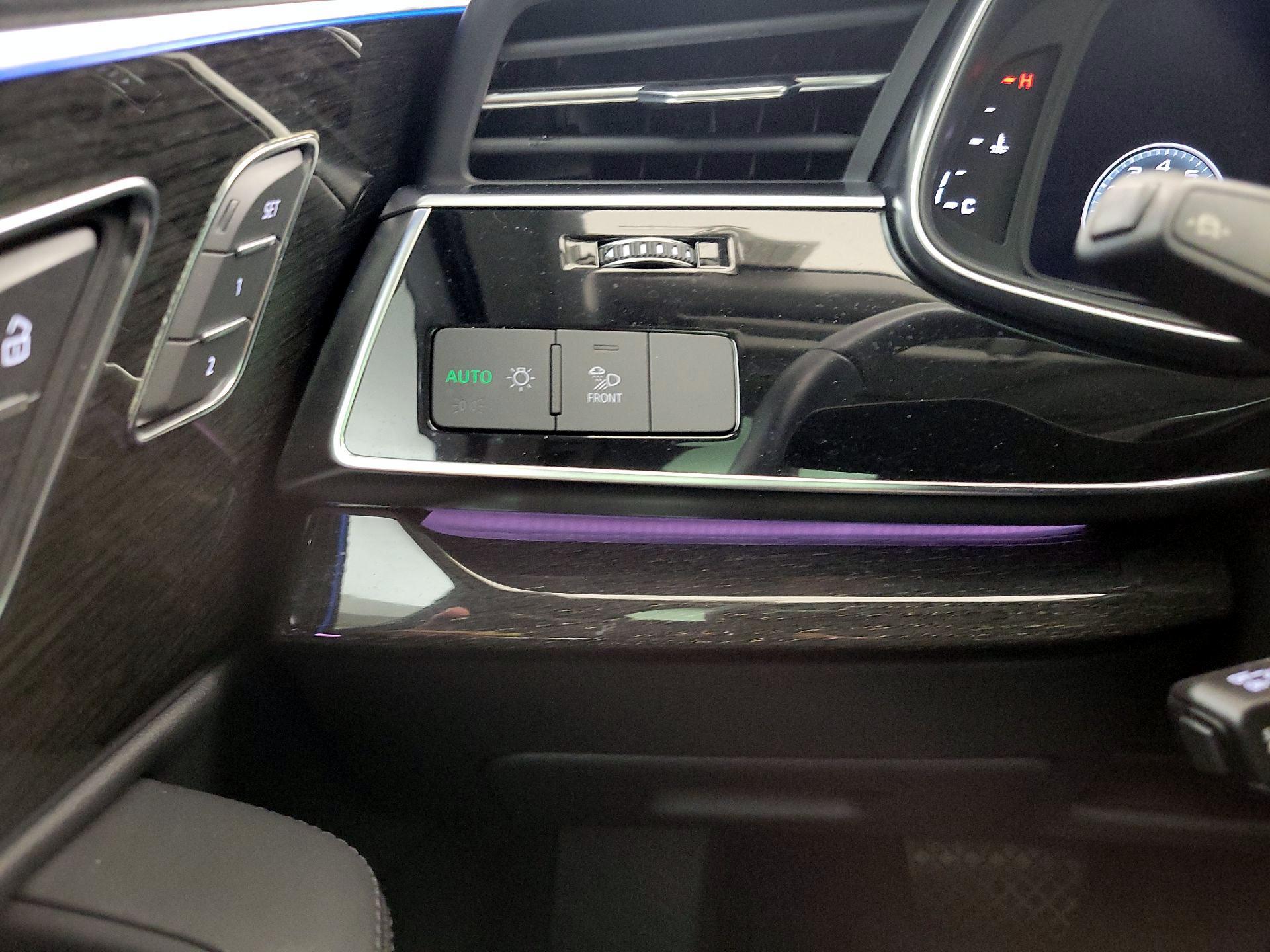 Thumbnail: 2022 Audi Q7 - 13