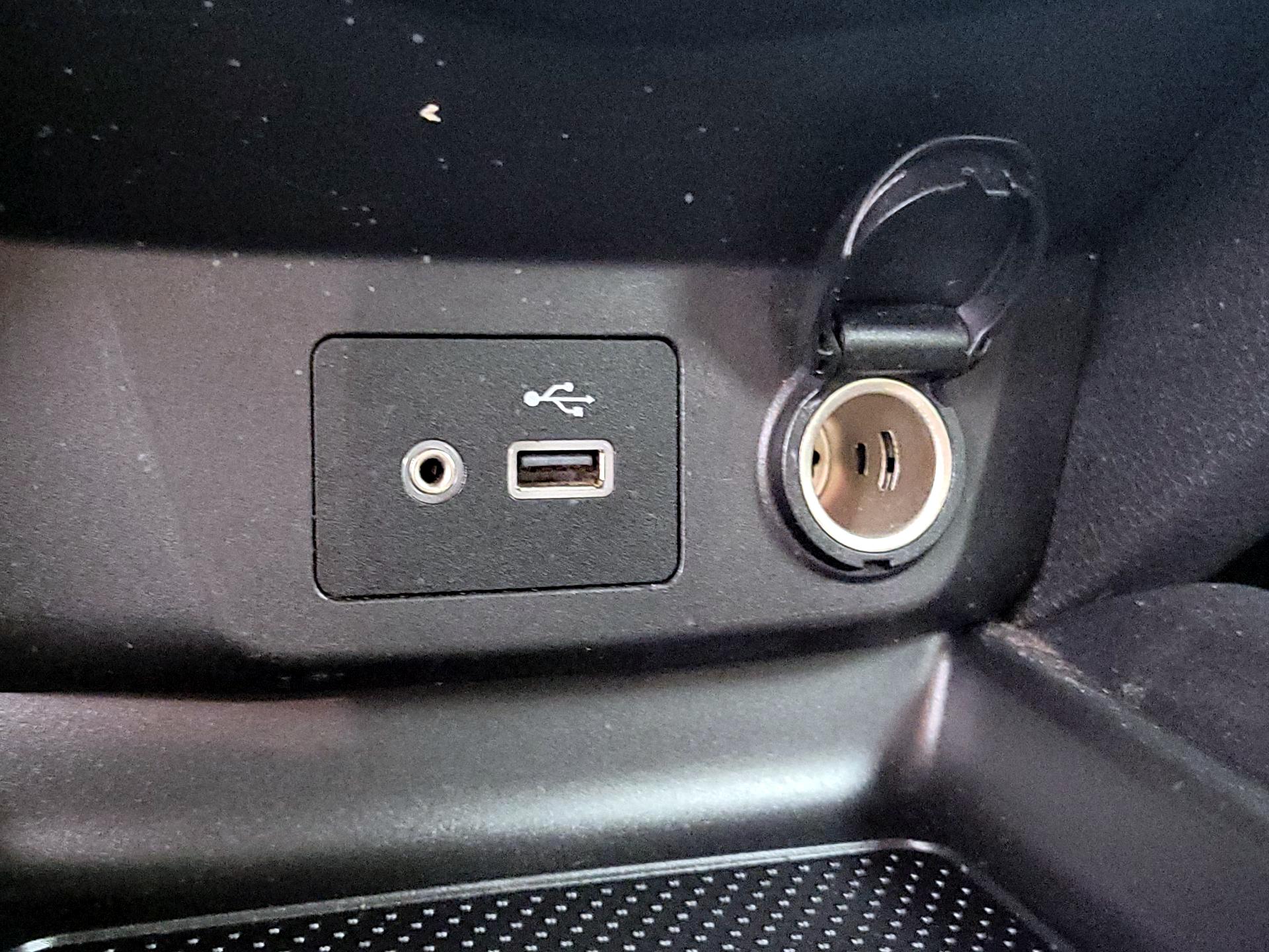 Thumbnail: 2018 Nissan Rogue - 18