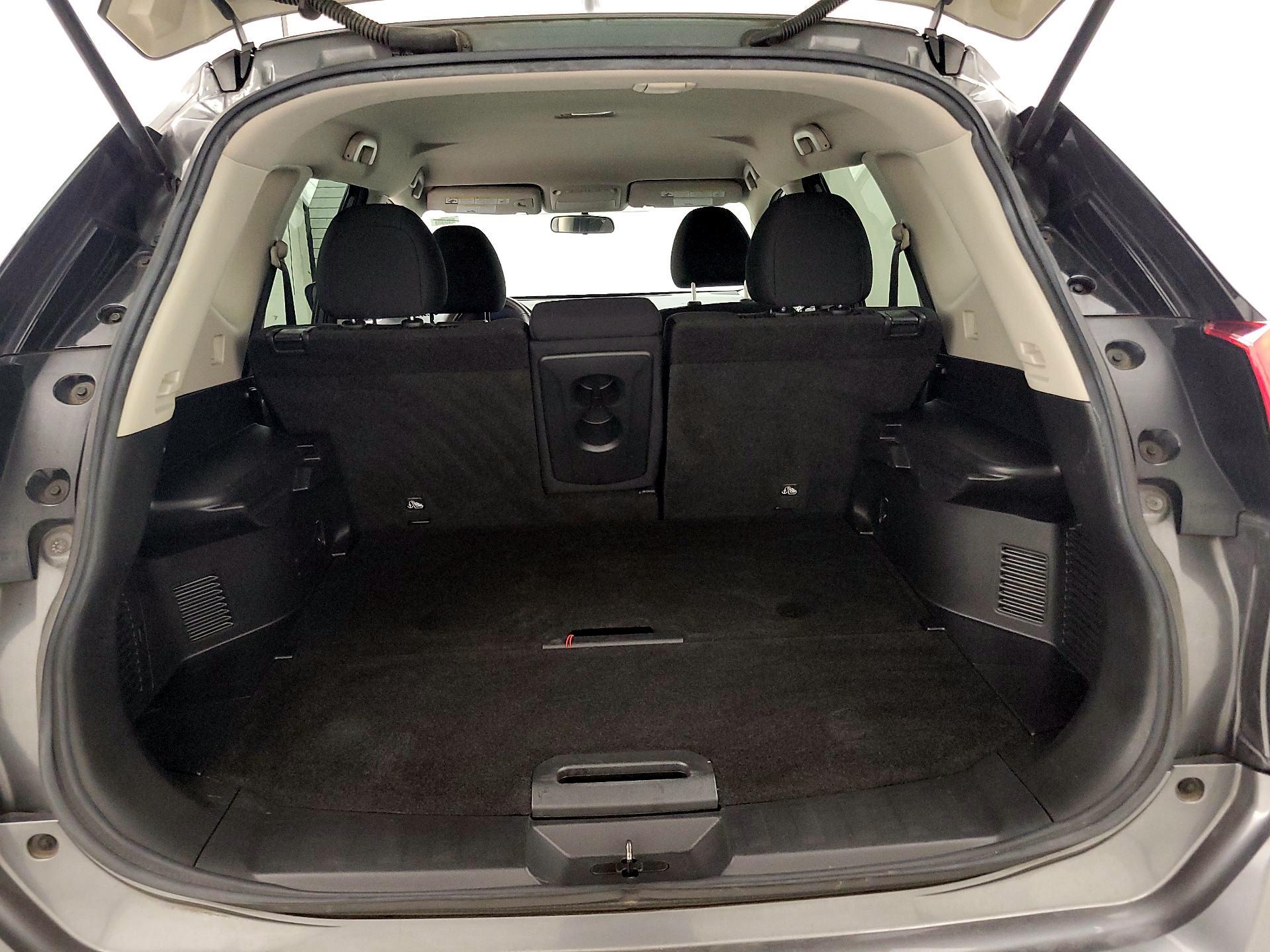 Thumbnail: 2018 Nissan Rogue - 20