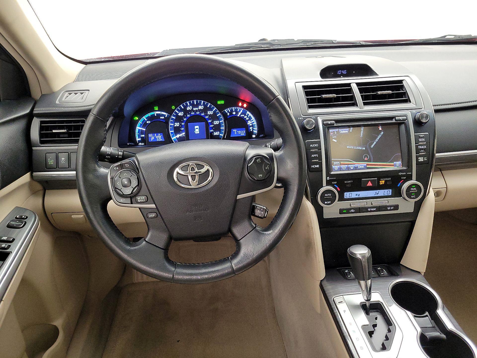 Thumbnail: 2014 Toyota Camry - 10