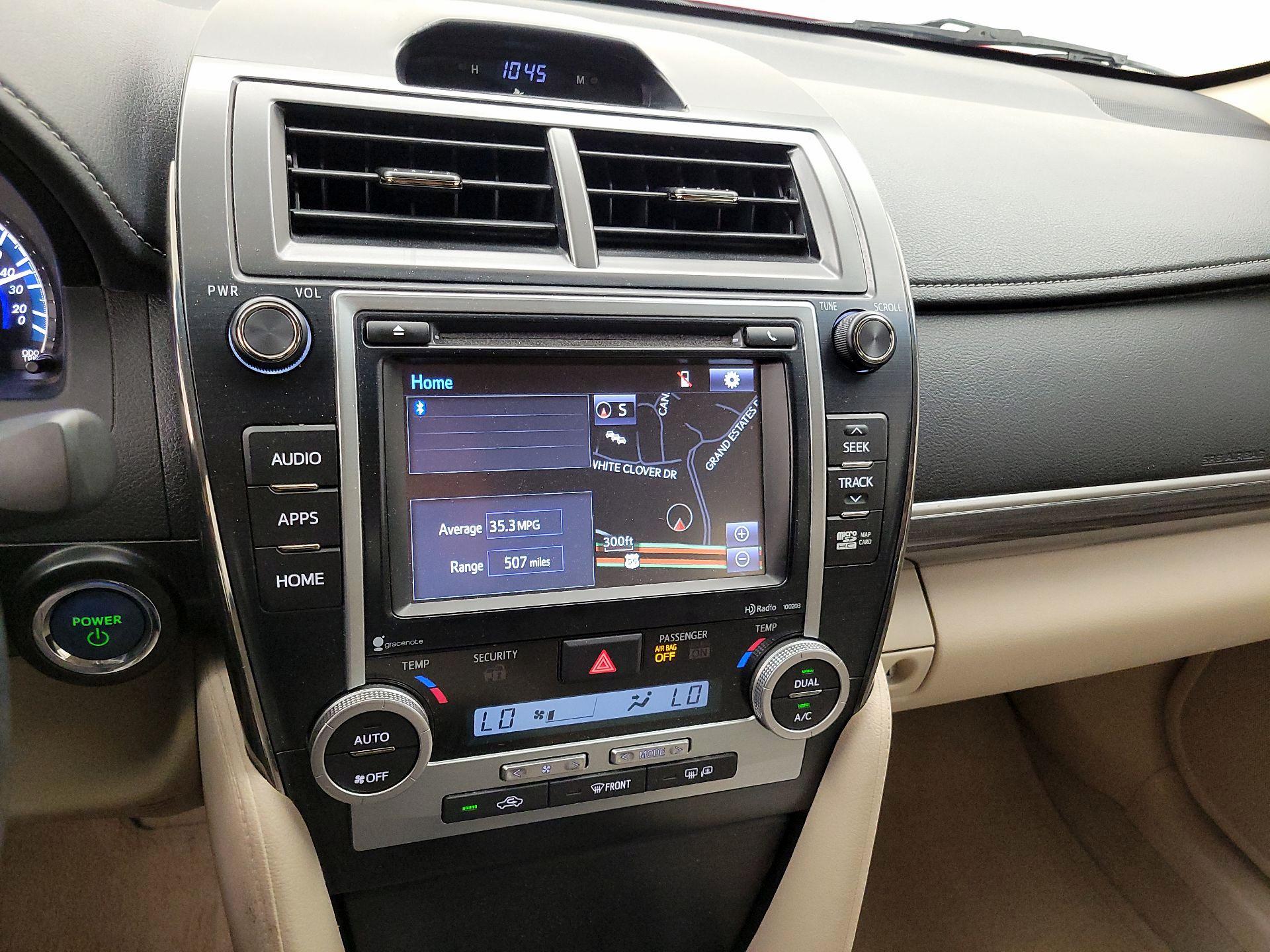 Thumbnail: 2014 Toyota Camry - 16