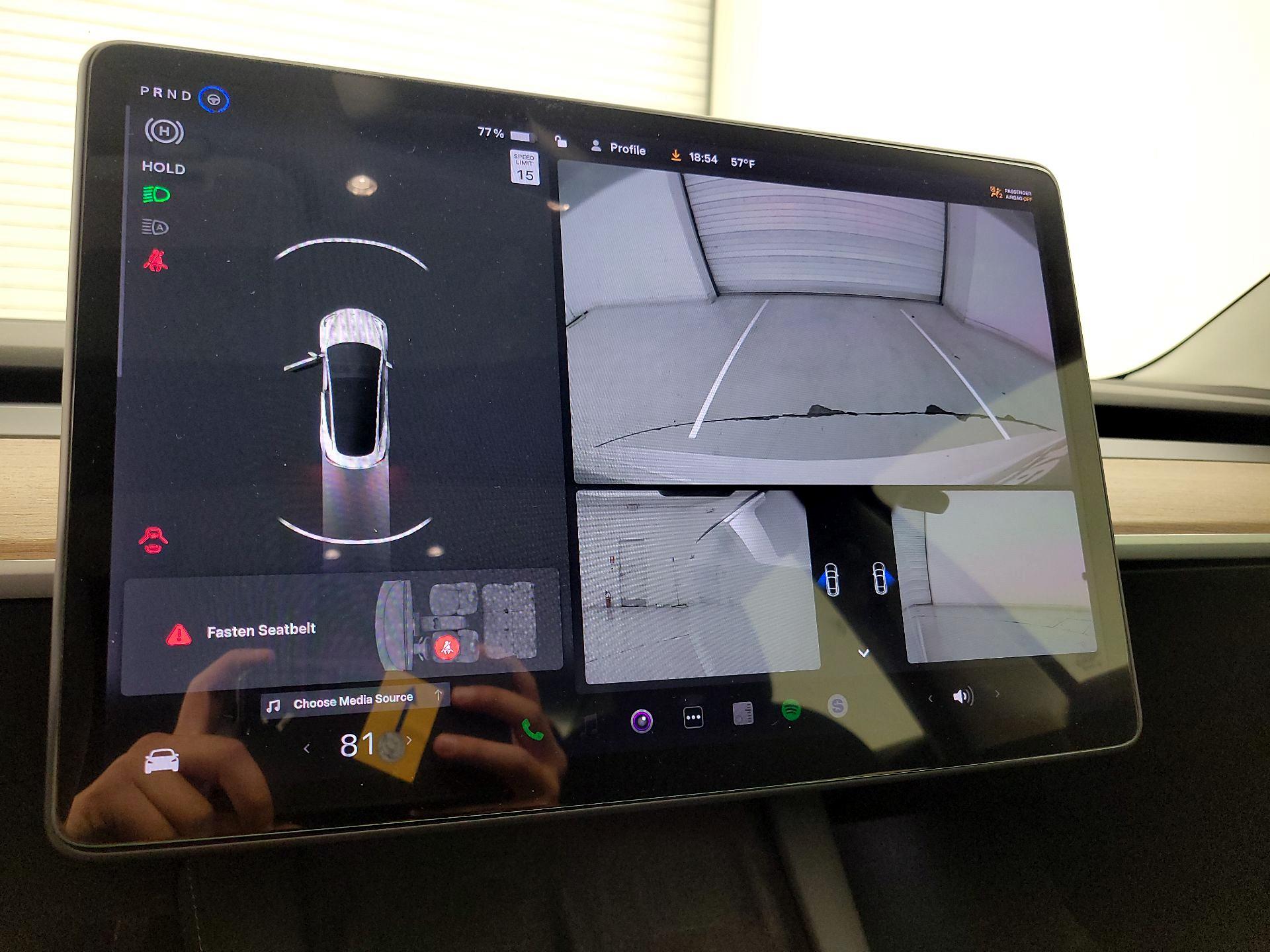 Thumbnail: 2021 Tesla Model 3 - 14