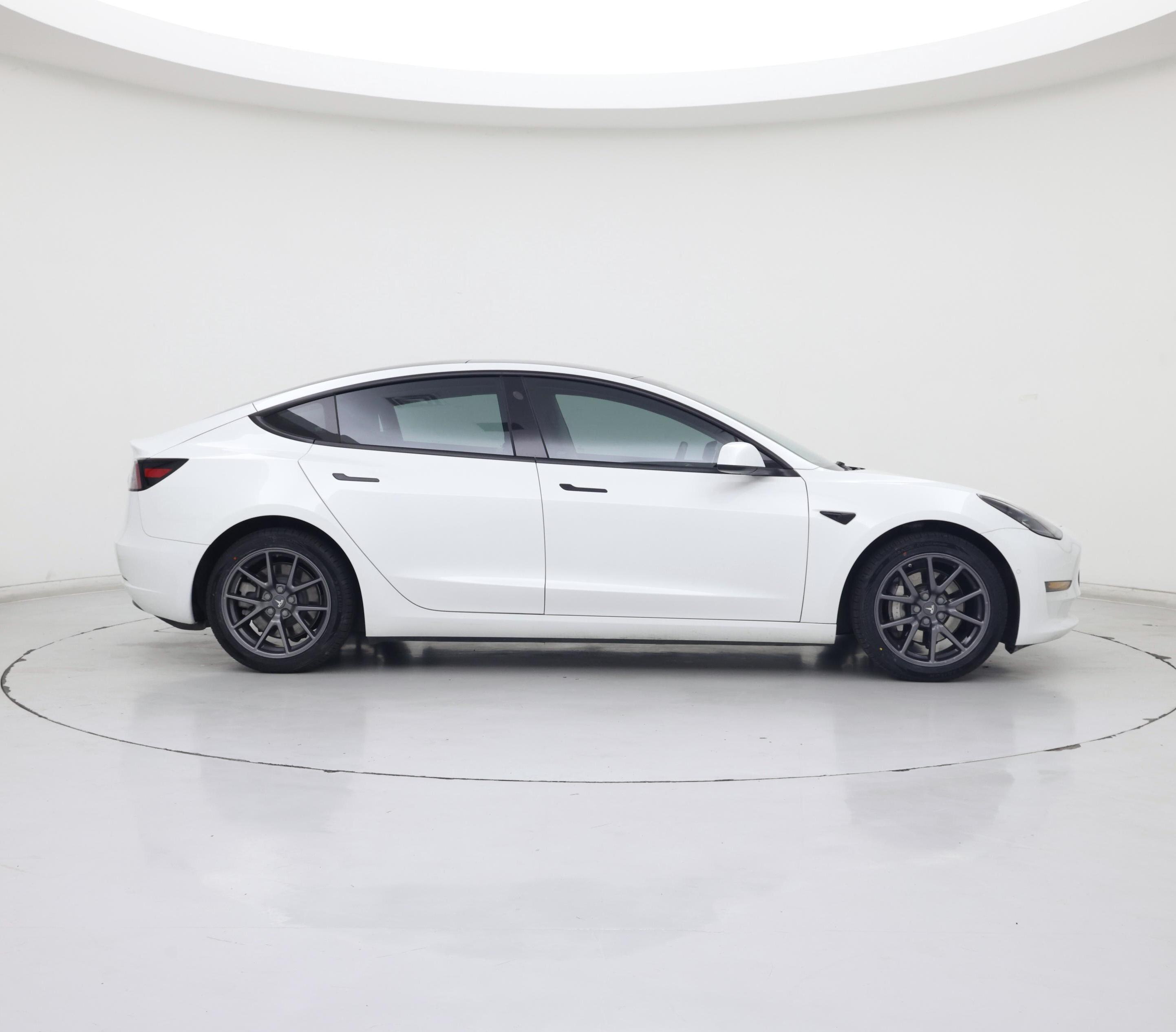 Thumbnail: 2021 Tesla Model 3 - 7