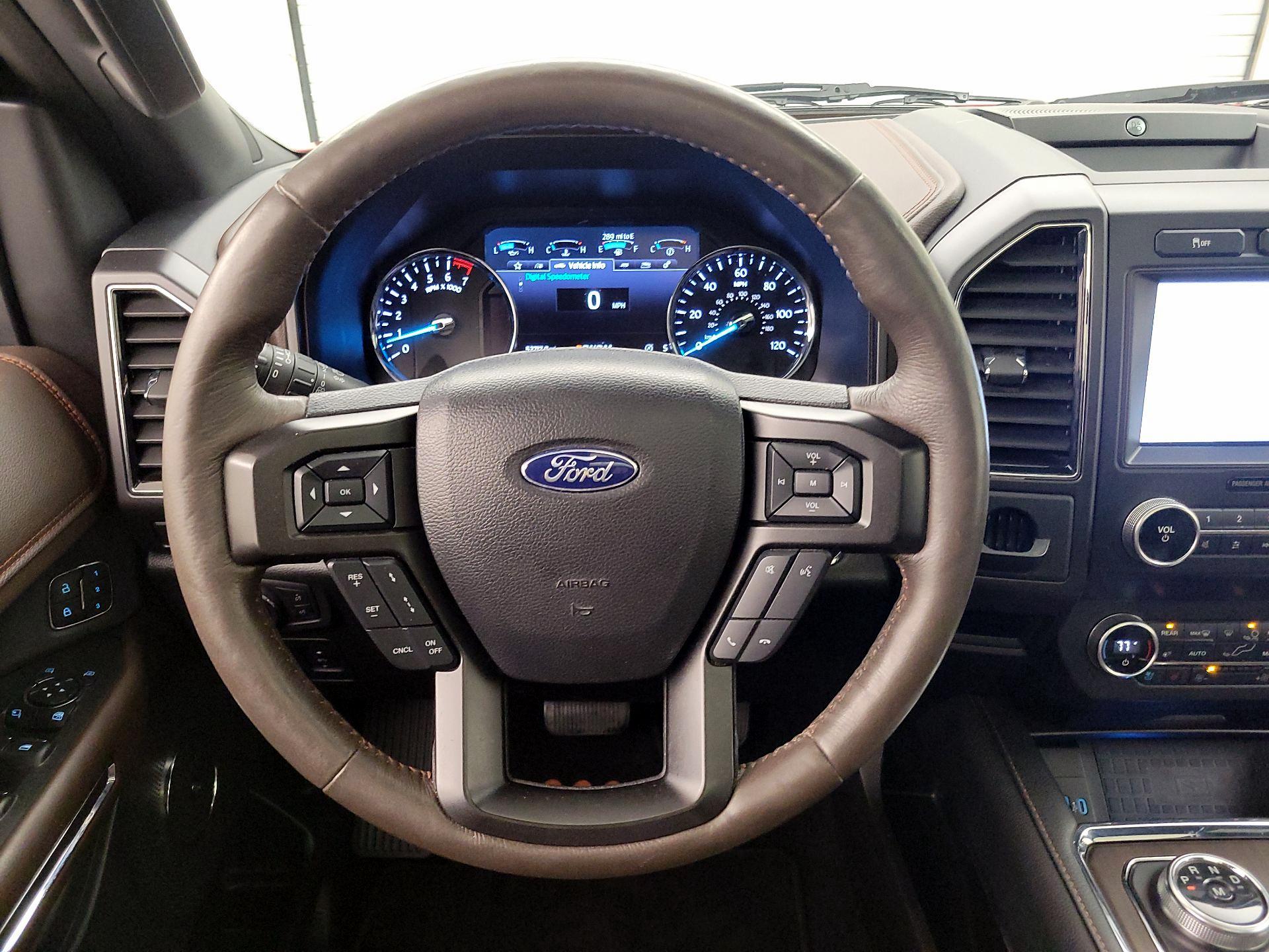 Thumbnail: 2020 Ford Expedition - 10