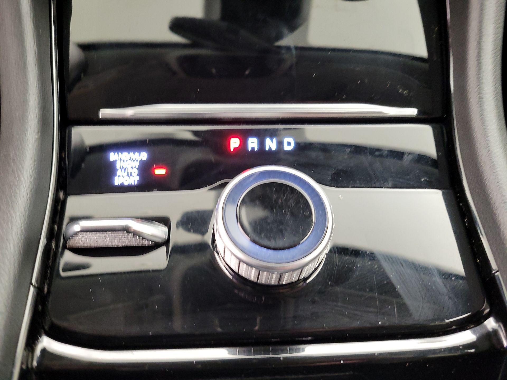 Thumbnail: 2021 Jeep Grand Cherokee L - 17