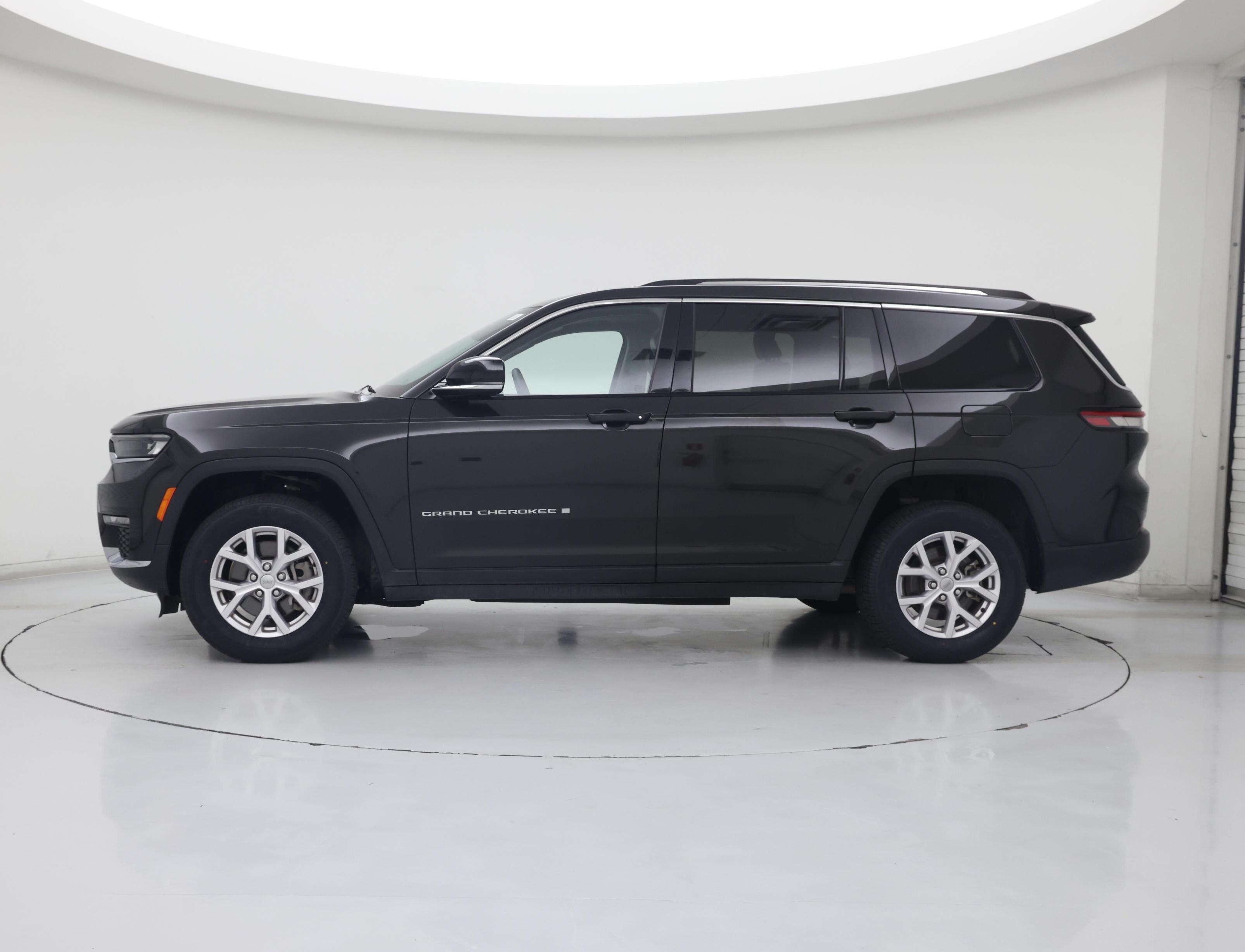 Thumbnail: 2021 Jeep Grand Cherokee L - 3