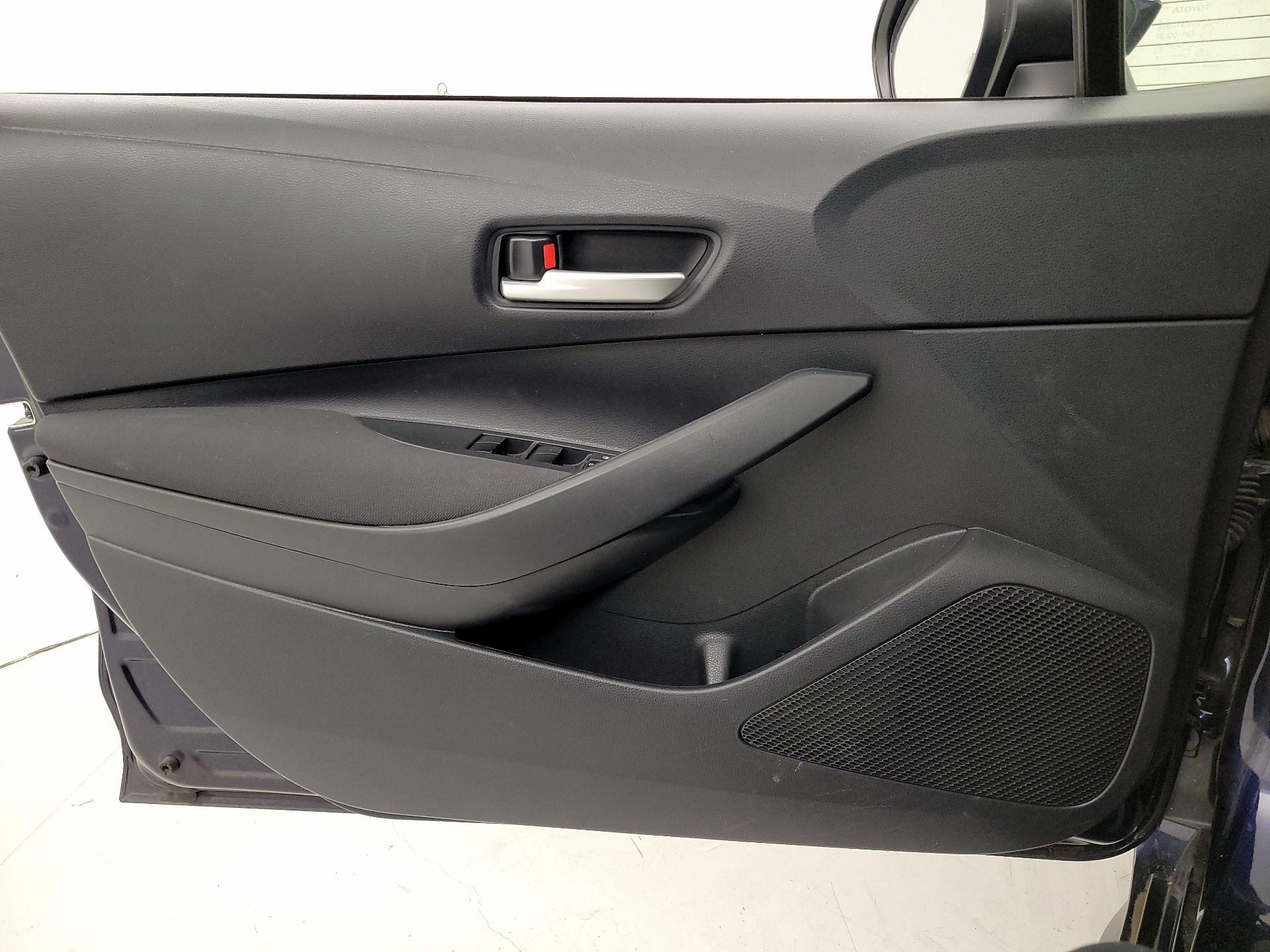 Thumbnail: 2021 Toyota Corolla - 12