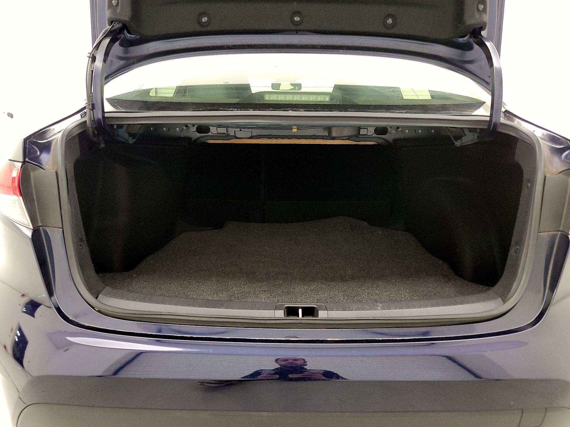 Thumbnail: 2021 Toyota Corolla - 20