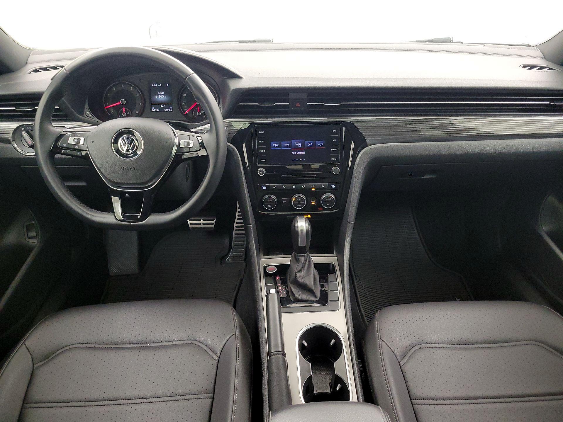 Thumbnail: 2021 Volkswagen Passat - 9