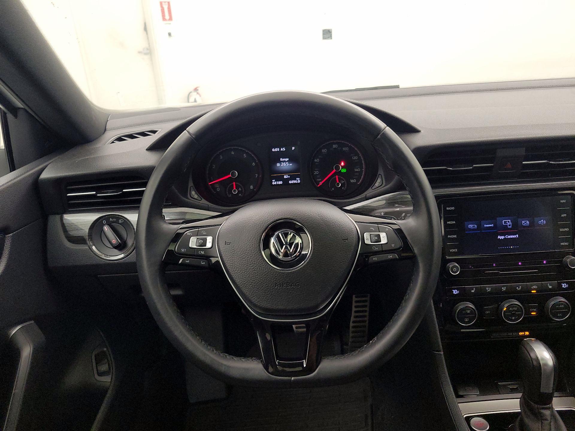 Thumbnail: 2021 Volkswagen Passat - 10