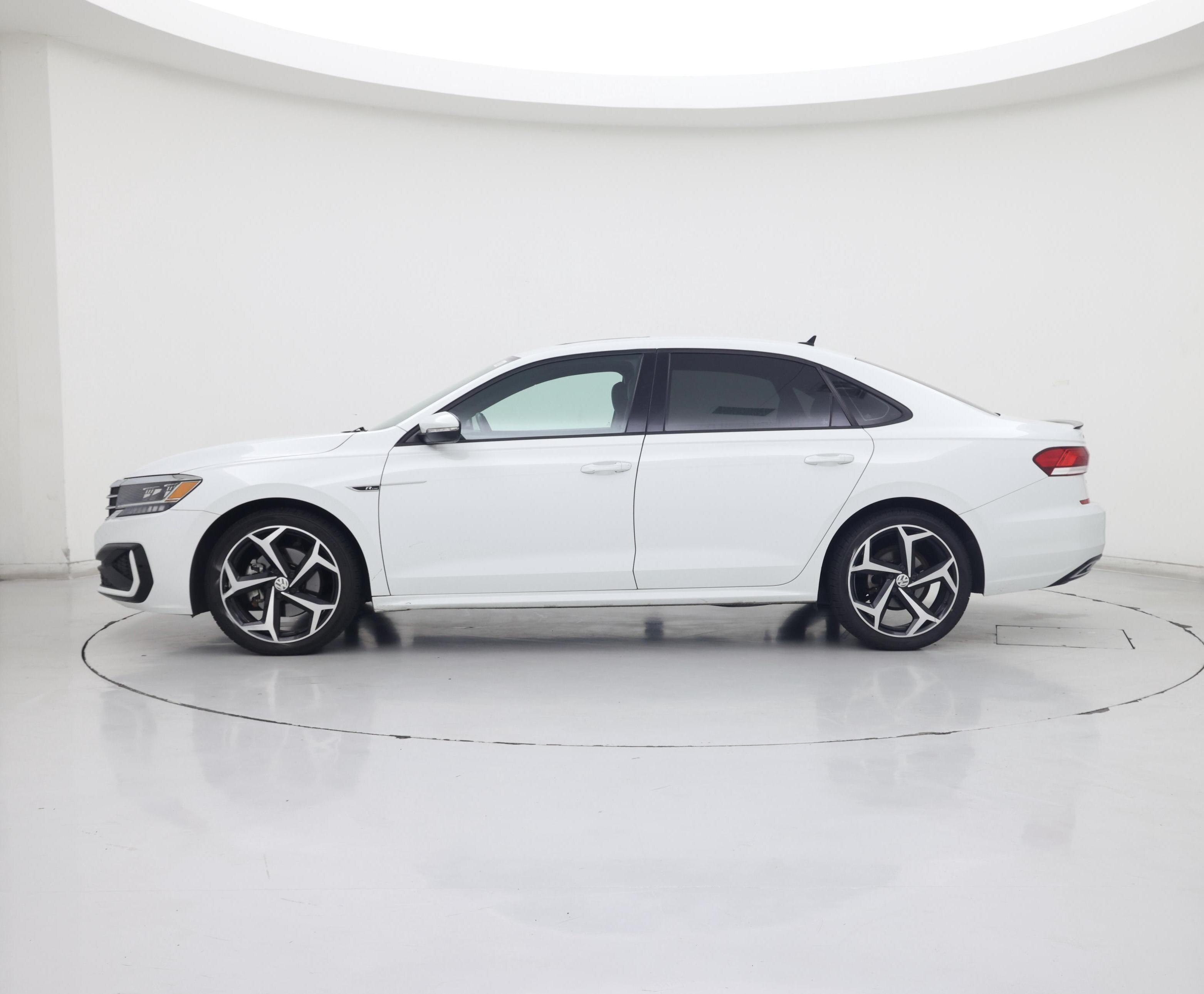 Thumbnail: 2021 Volkswagen Passat - 3