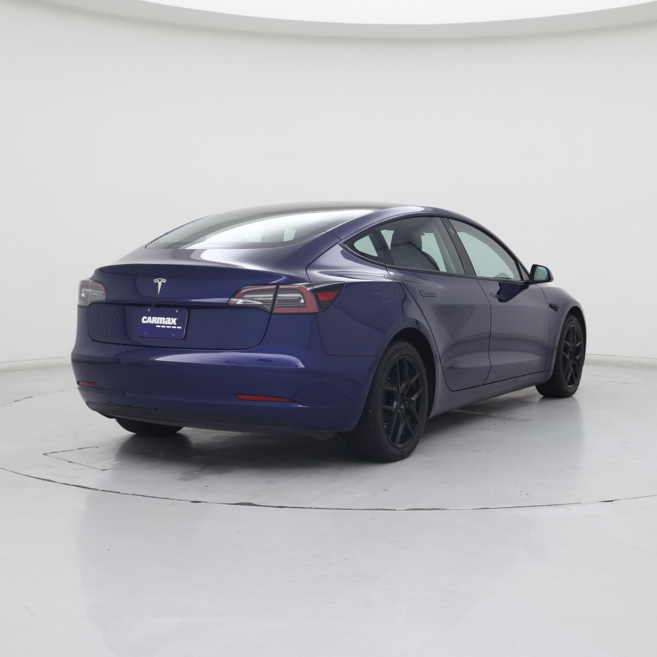 Thumbnail: 2023 Tesla Model 3 - 8