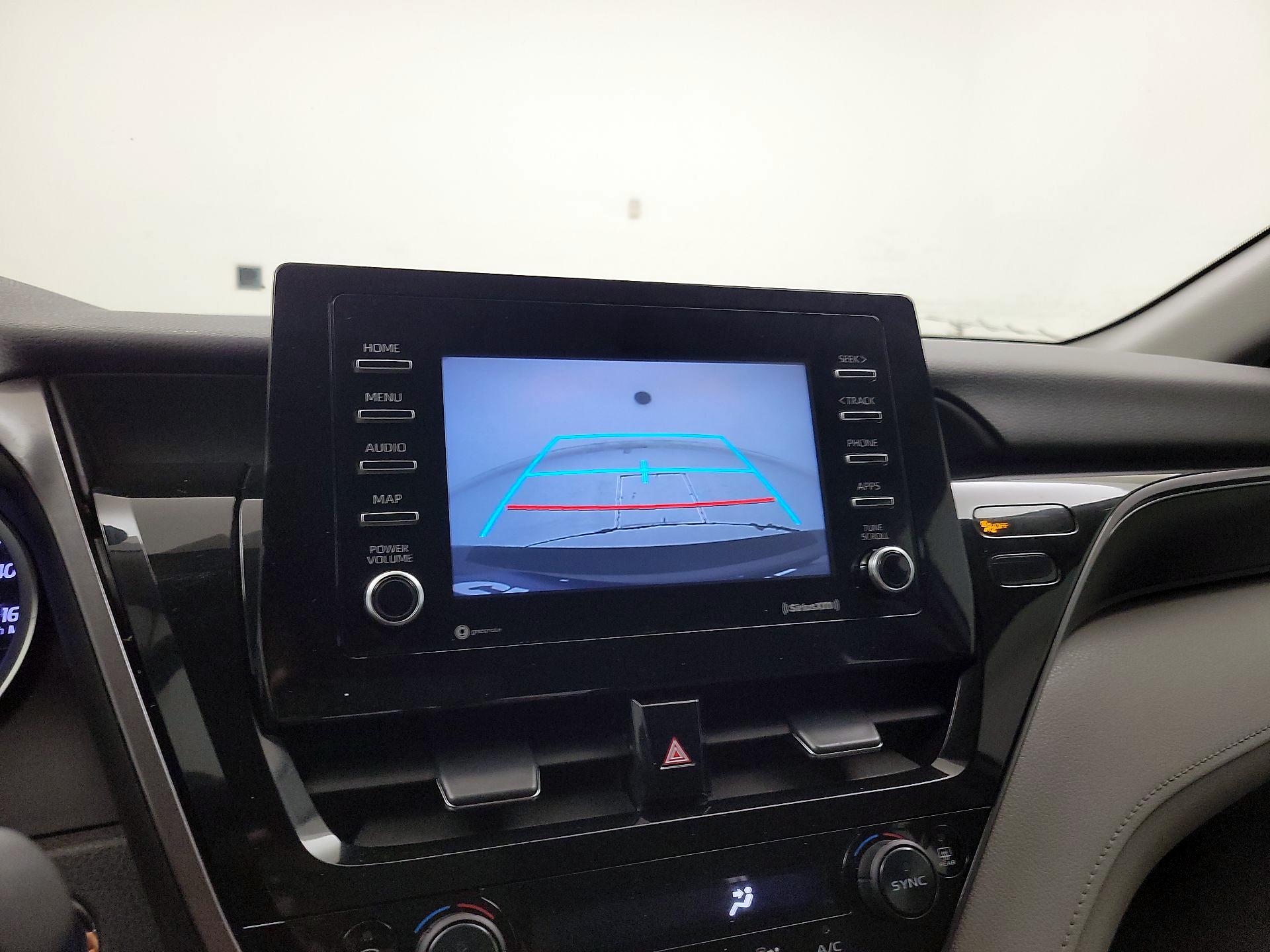 Thumbnail: 2021 Toyota Camry - 14