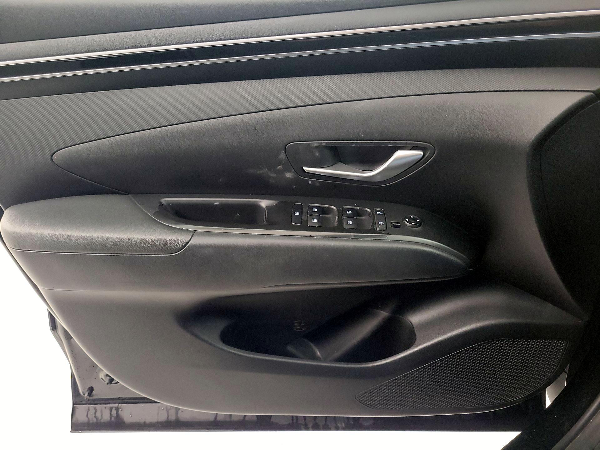 Thumbnail: 2022 Hyundai Santa Cruz - 12