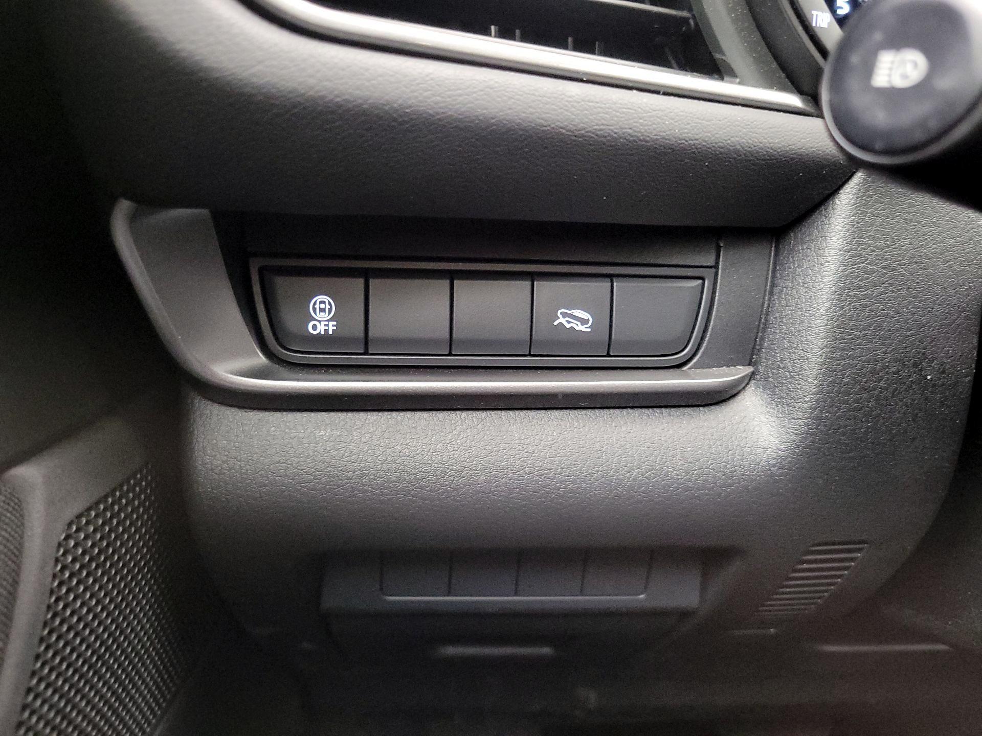 Thumbnail: 2023 Mazda CX-30 - 13