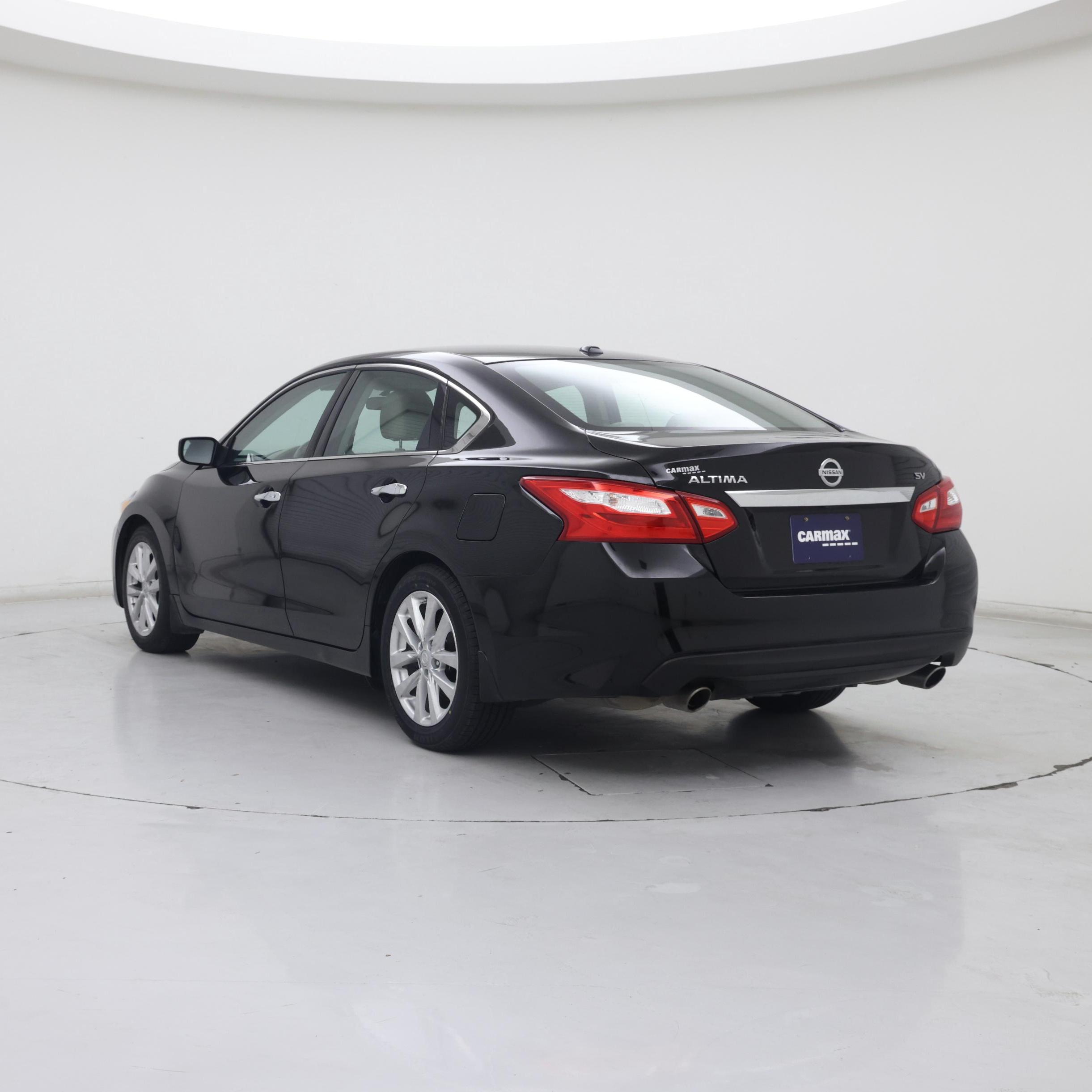 Thumbnail: 2017 Nissan Altima - 2