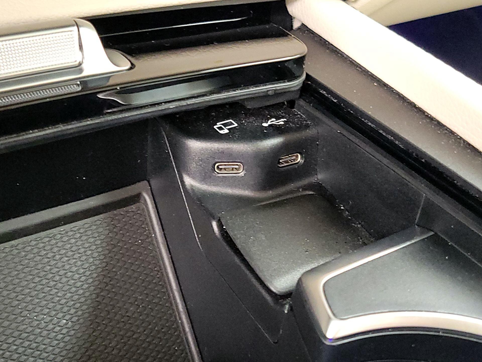 Thumbnail: 2022 Mercedes-Benz GLE - 19