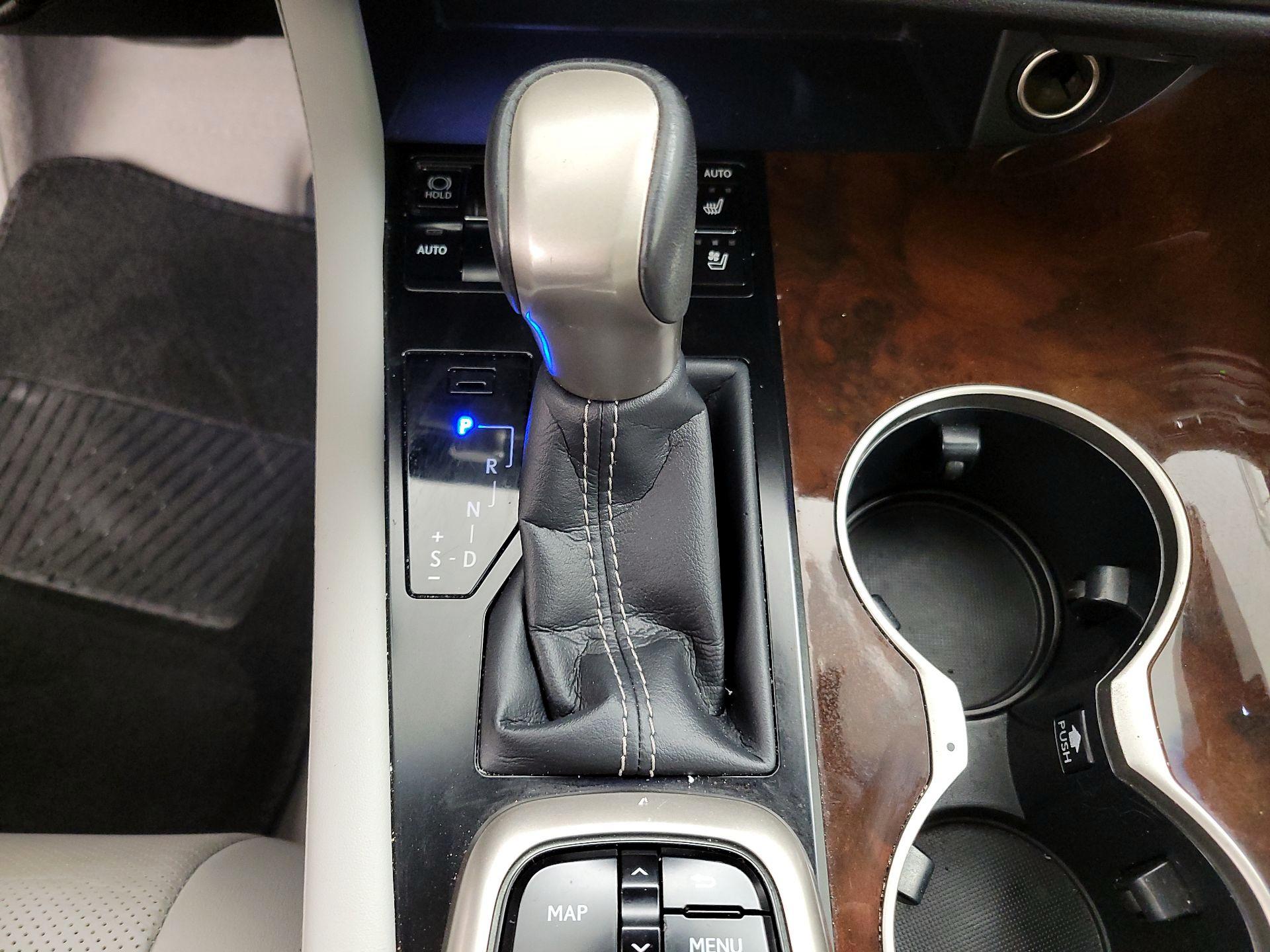 Thumbnail: 2017 Lexus RX - 18