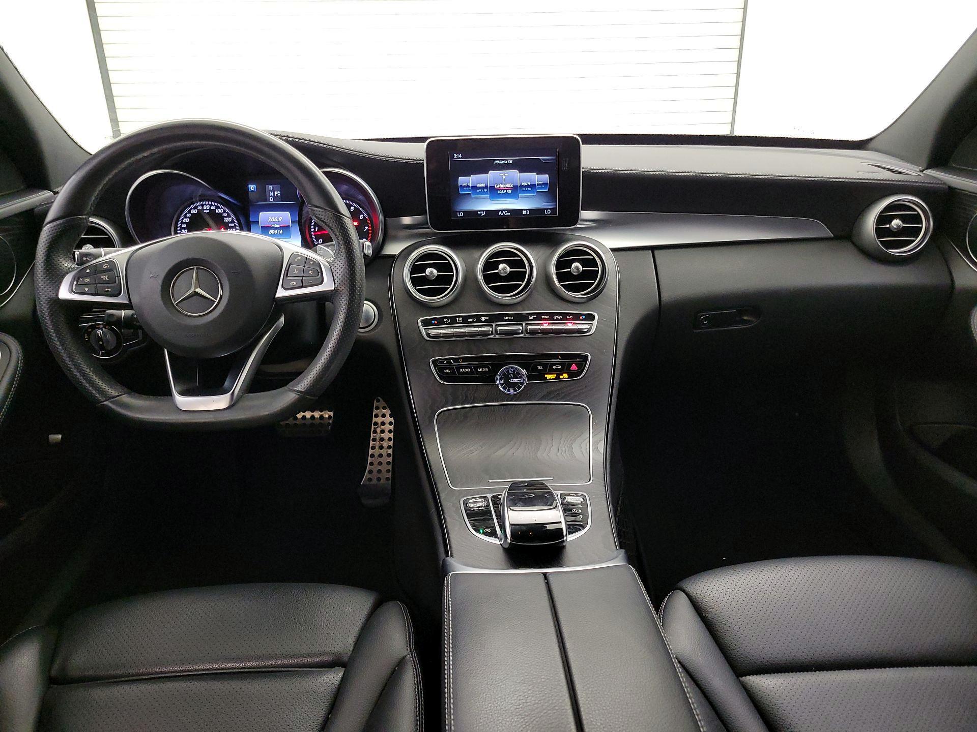 Thumbnail: 2016 Mercedes-Benz C-Class - 9