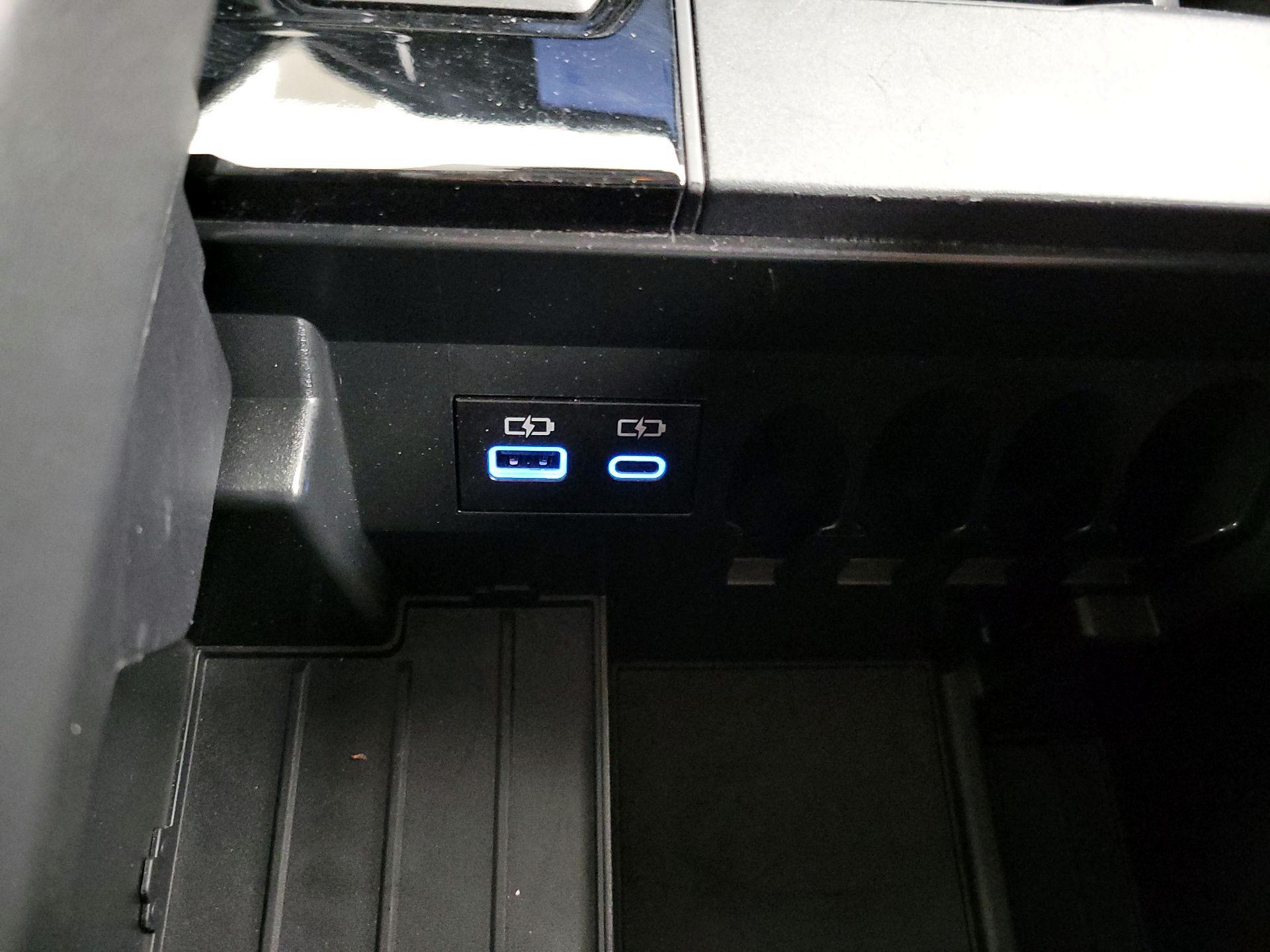 Thumbnail: 2023 Toyota Tundra - 18