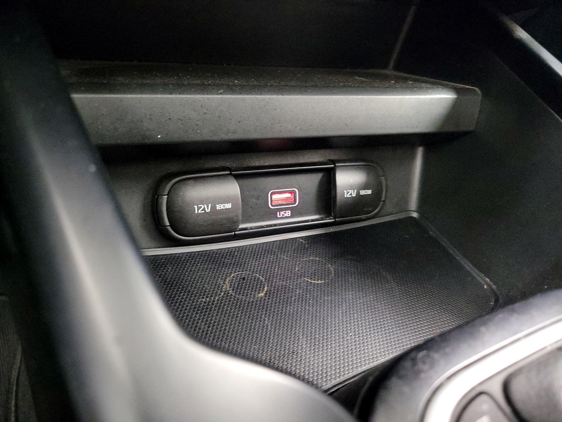 Thumbnail: 2021 Kia Soul - 18