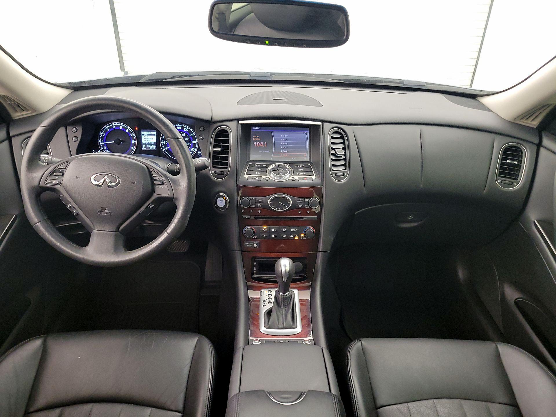 Thumbnail: 2016 INFINITI QX50 - 9