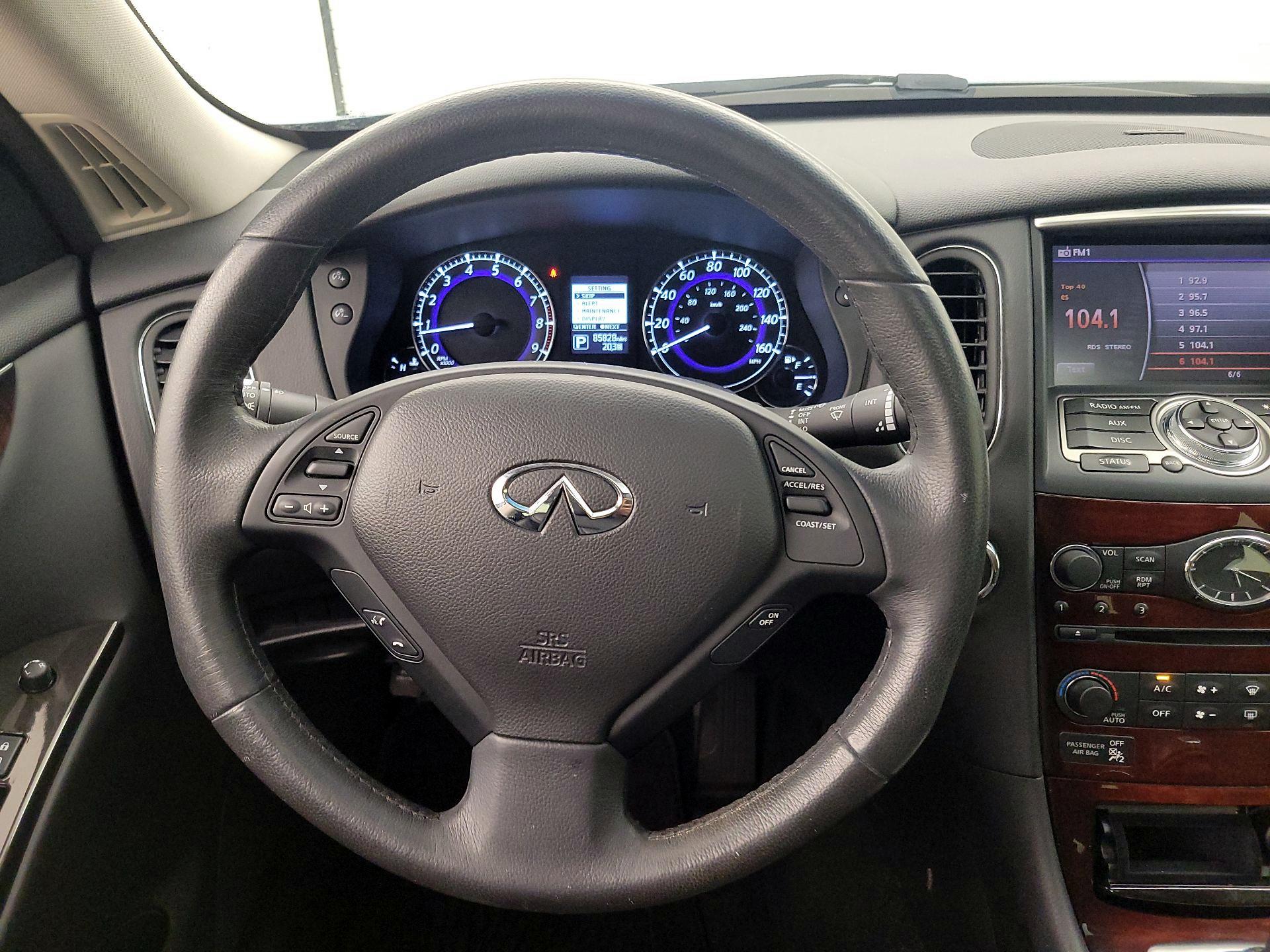 Thumbnail: 2016 INFINITI QX50 - 10