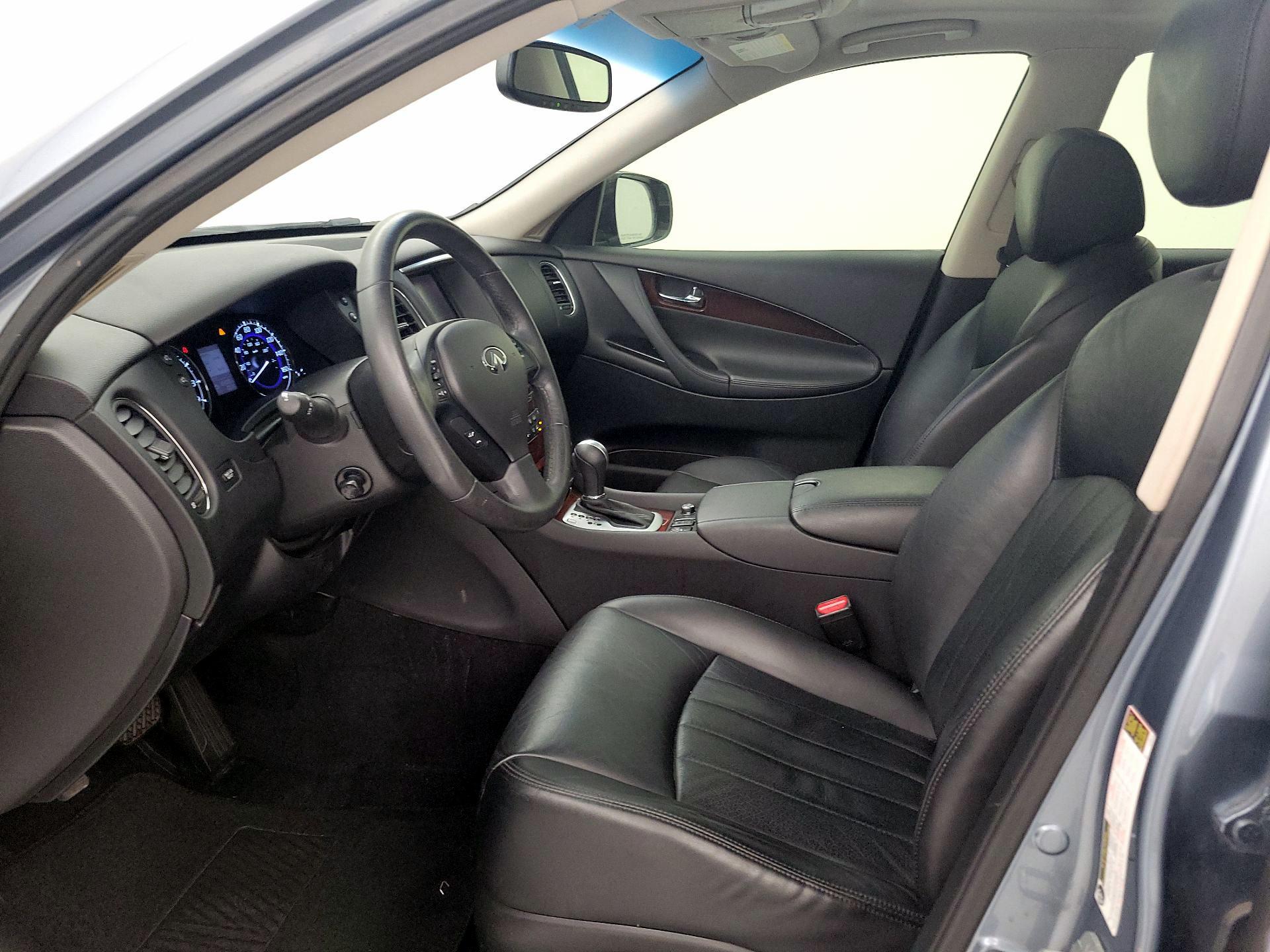 Thumbnail: 2016 INFINITI QX50 - 11