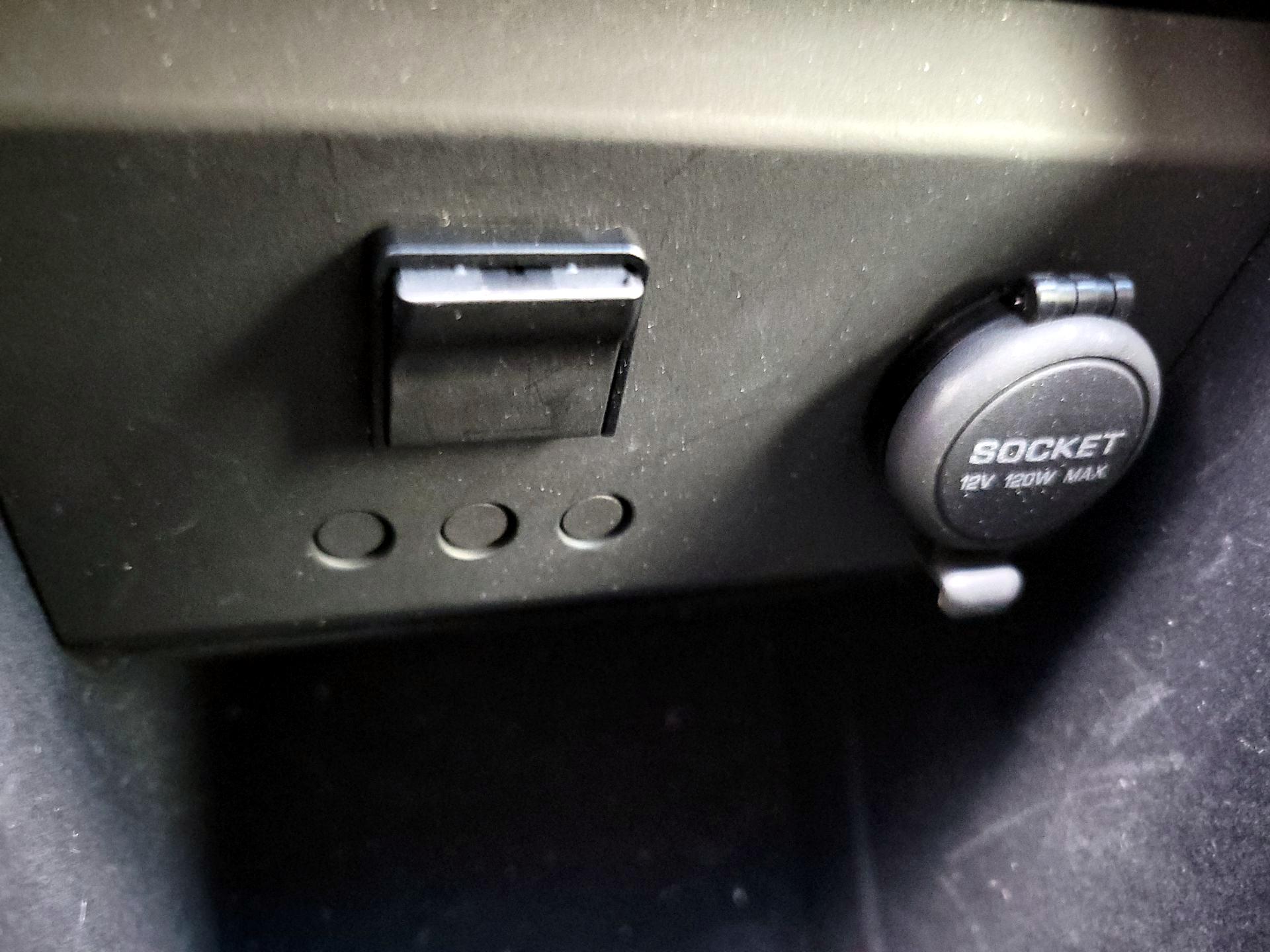 Thumbnail: 2016 INFINITI QX50 - 18