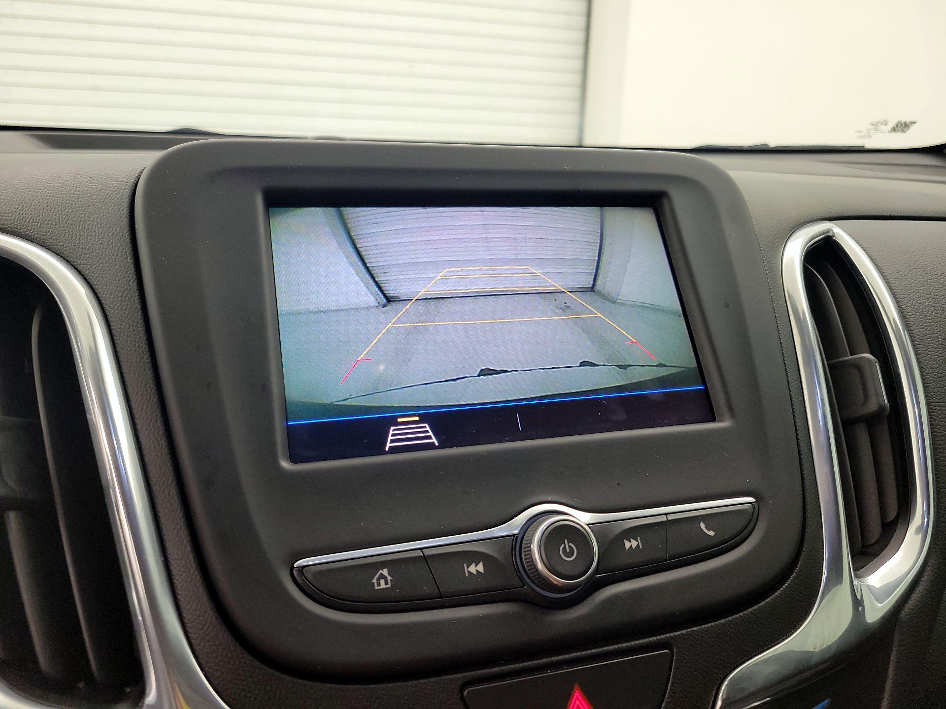 Thumbnail: 2020 Chevrolet Equinox - 14